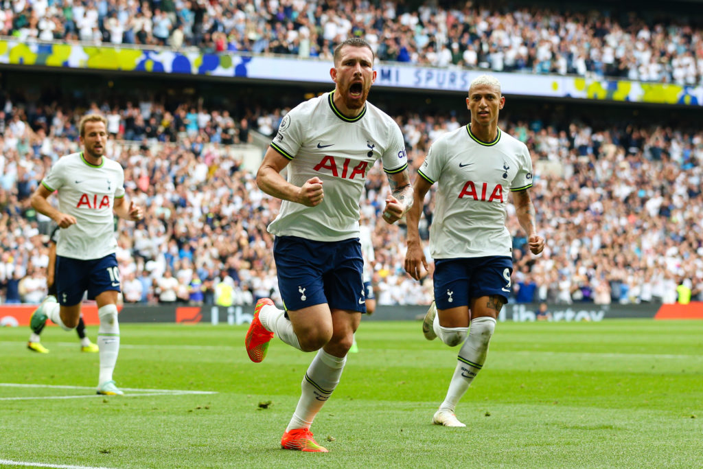 Tottenham Hotspur v Fulham FC - Premier League