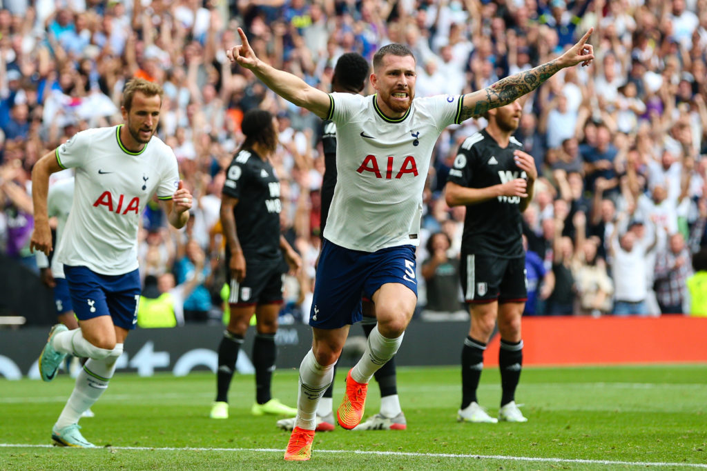 Tottenham Hotspur v Fulham FC - Premier League
