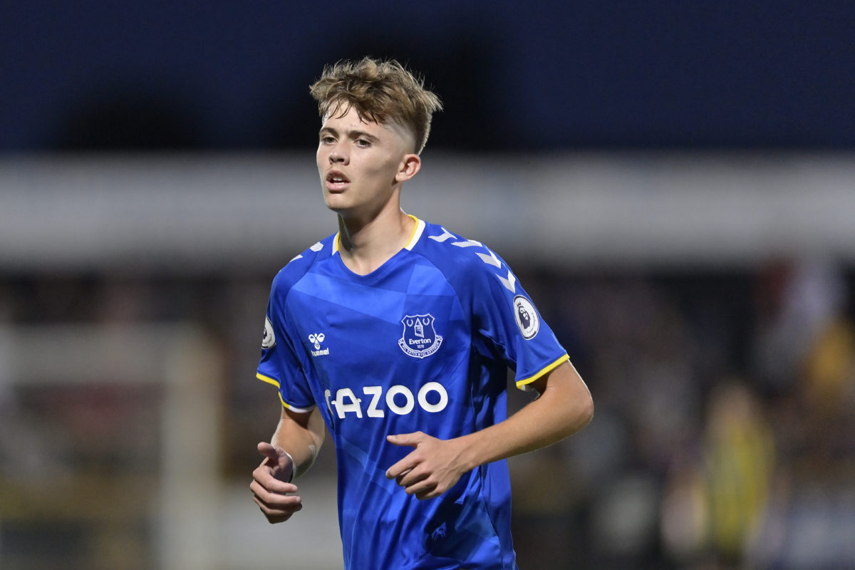 Report: 18-year-old youngster really impressed Everton coaches in pre-season, club want him to sign new deal