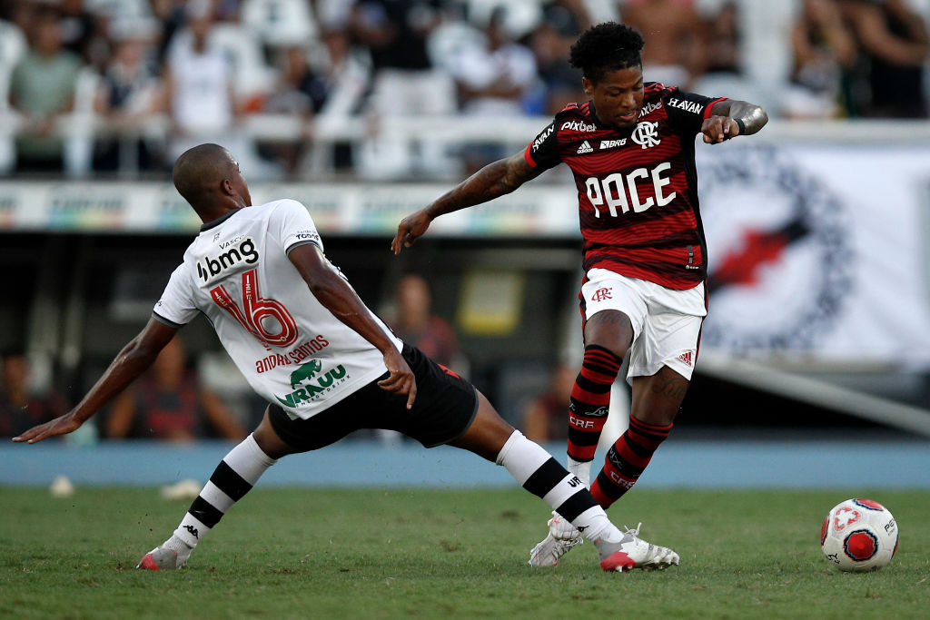 Report: Newcastle willing to pay £30m to beat Barcelona to one of Brazil's 'hottest prospects'