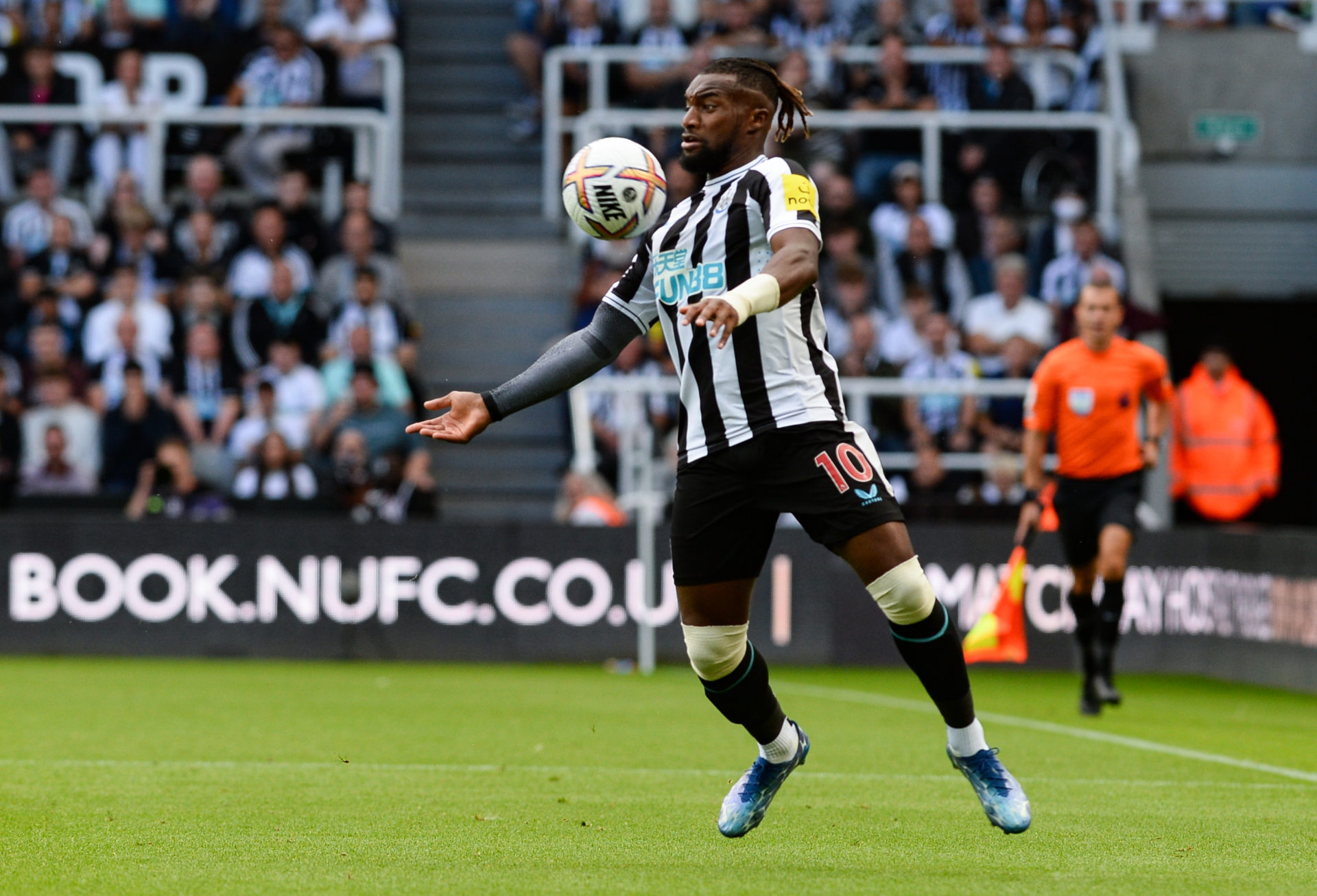 Newcastle United v Manchester City - Premier League