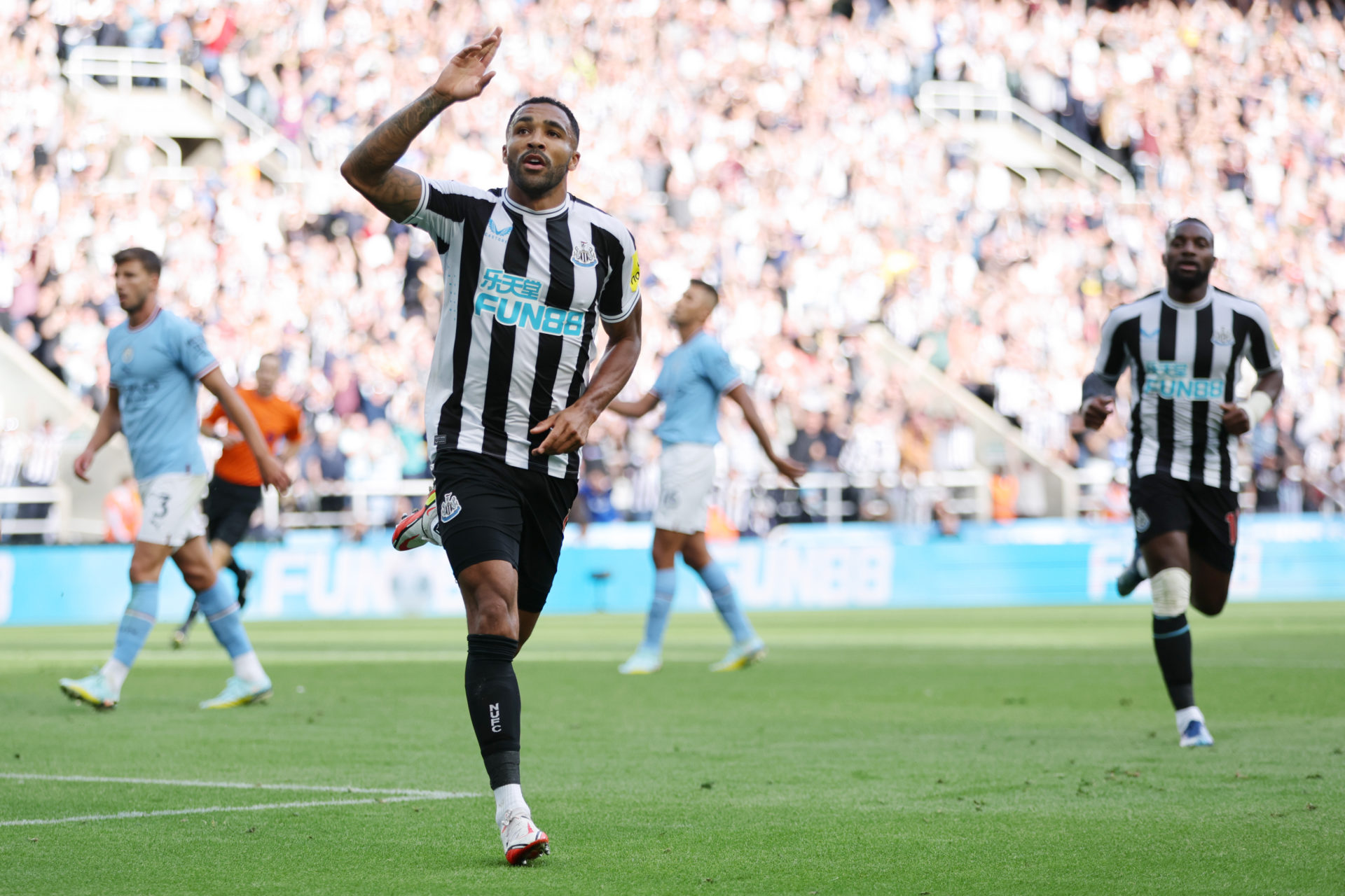 Newcastle United v Manchester City - Premier League