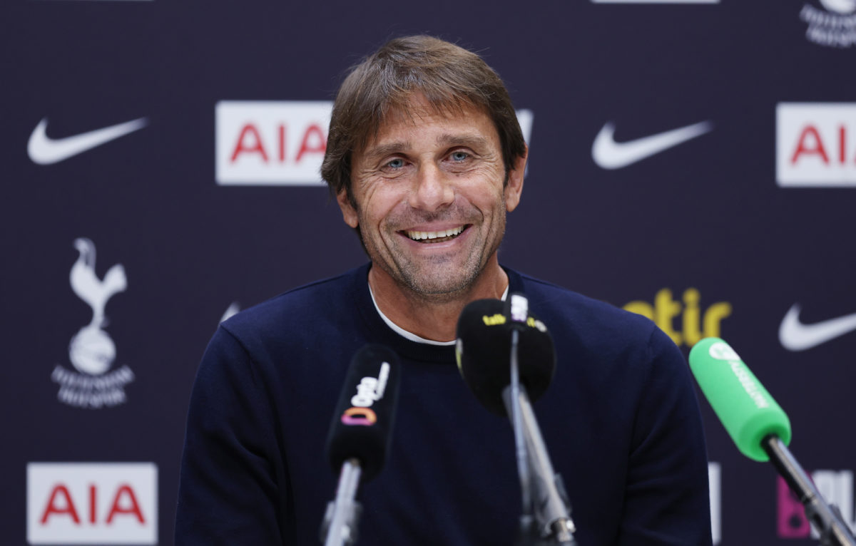 Tottenham confident Conte will sign new contract - journalist