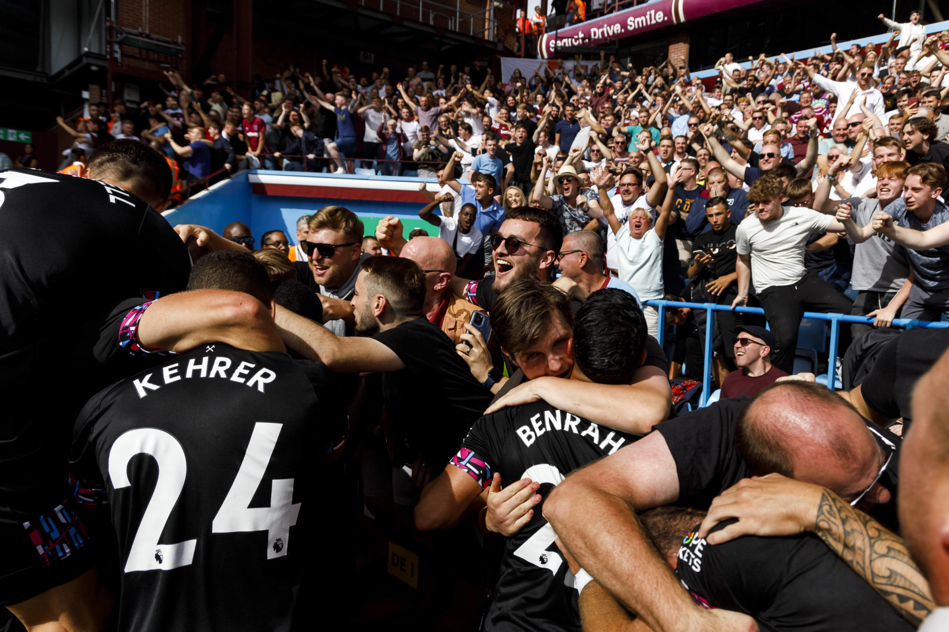 Aston Villa v West Ham United - Premier League