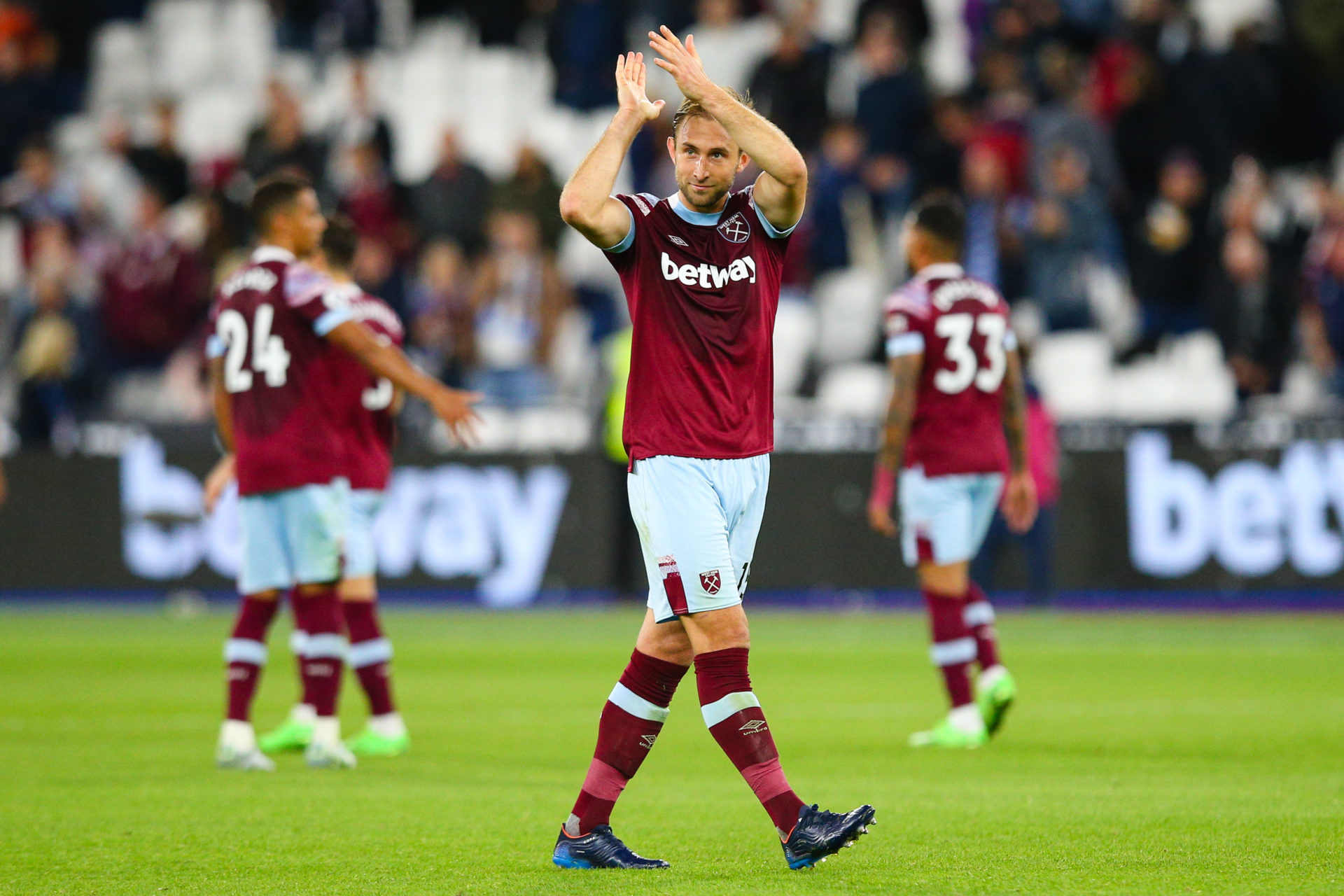 West Ham United v Wolverhampton Wanderers - Premier League