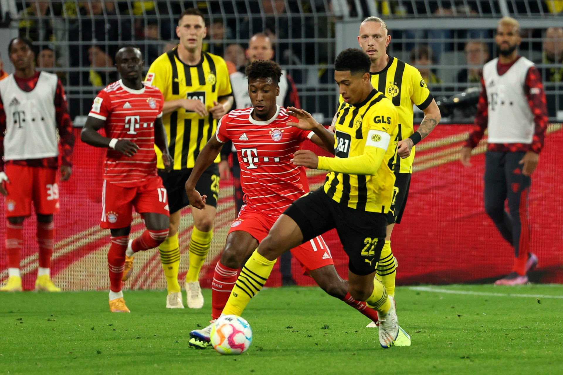 Borussia Dortmund v FC Bayern München - Bundesliga