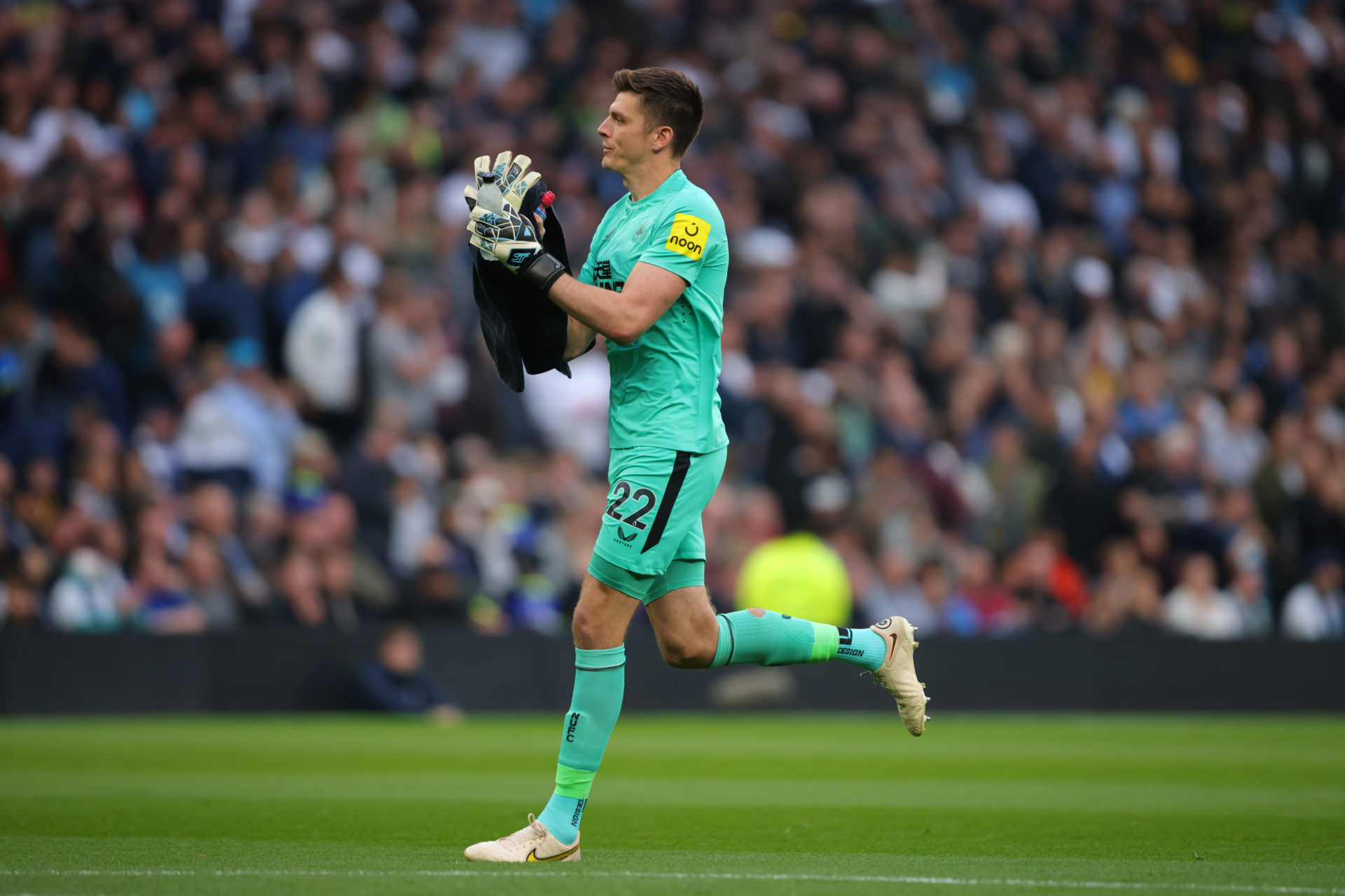 Tottenham Hotspur v Newcastle United - Premier League