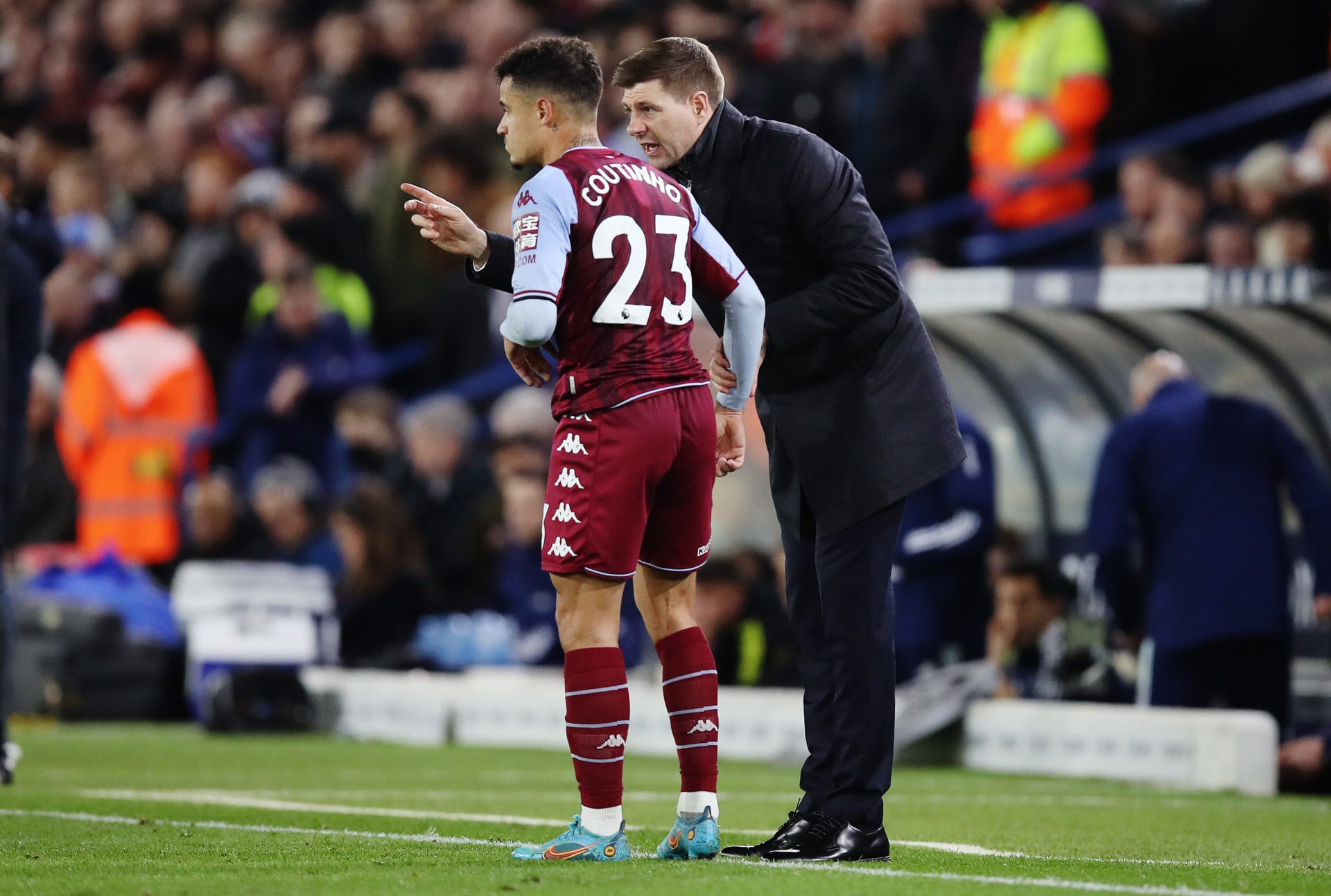 Leeds United v Aston Villa - Premier League