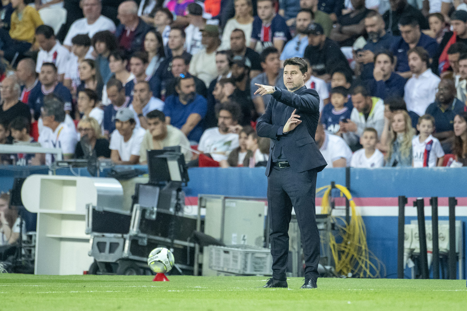 Pochettino to wait until World Cup