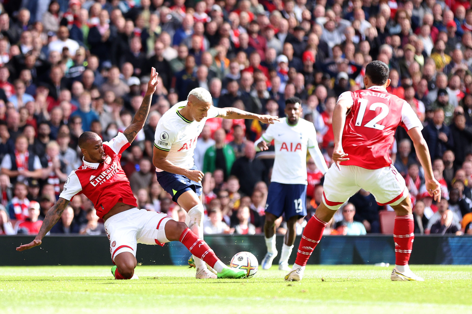 Arsenal FC v Tottenham Hotspur - Premier League