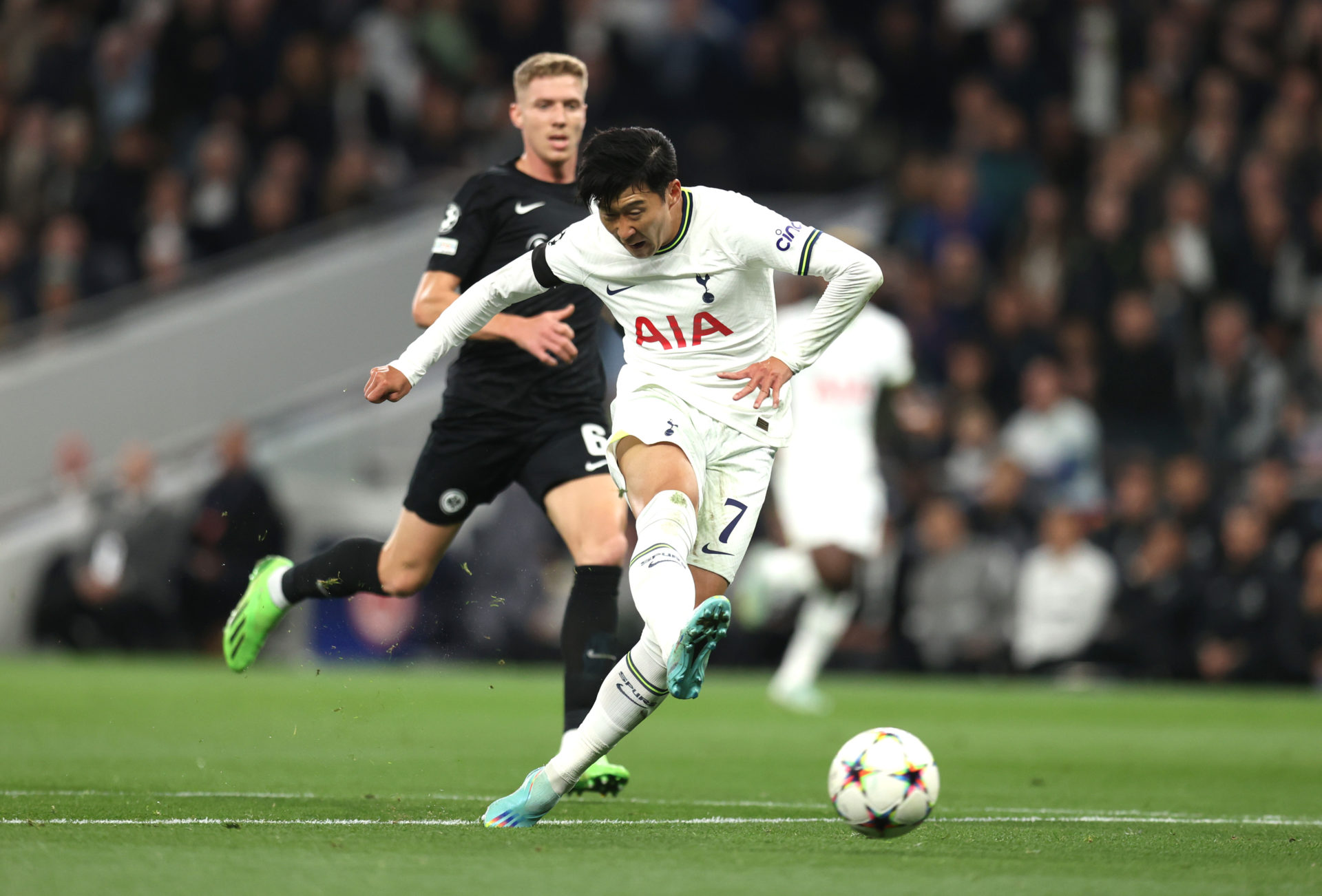 Tottenham Hotspur v Eintracht Frankfurt: Group D - UEFA Champions League