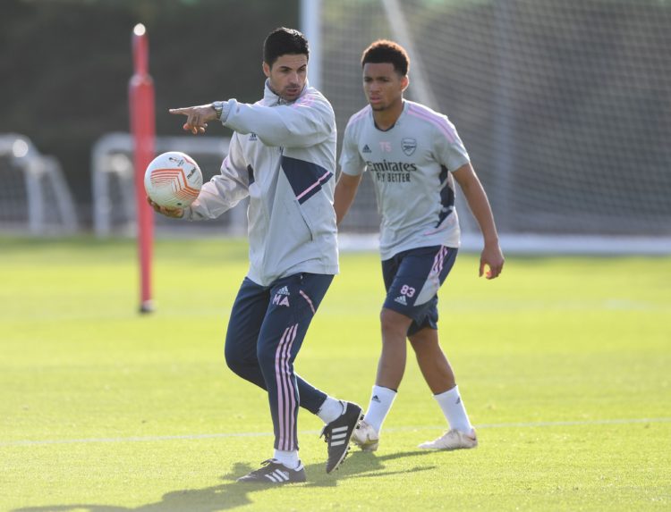 Photo: Arteta calls up Arsenal prodigy 'similar' to Phil Foden to first-team training pre-PSV