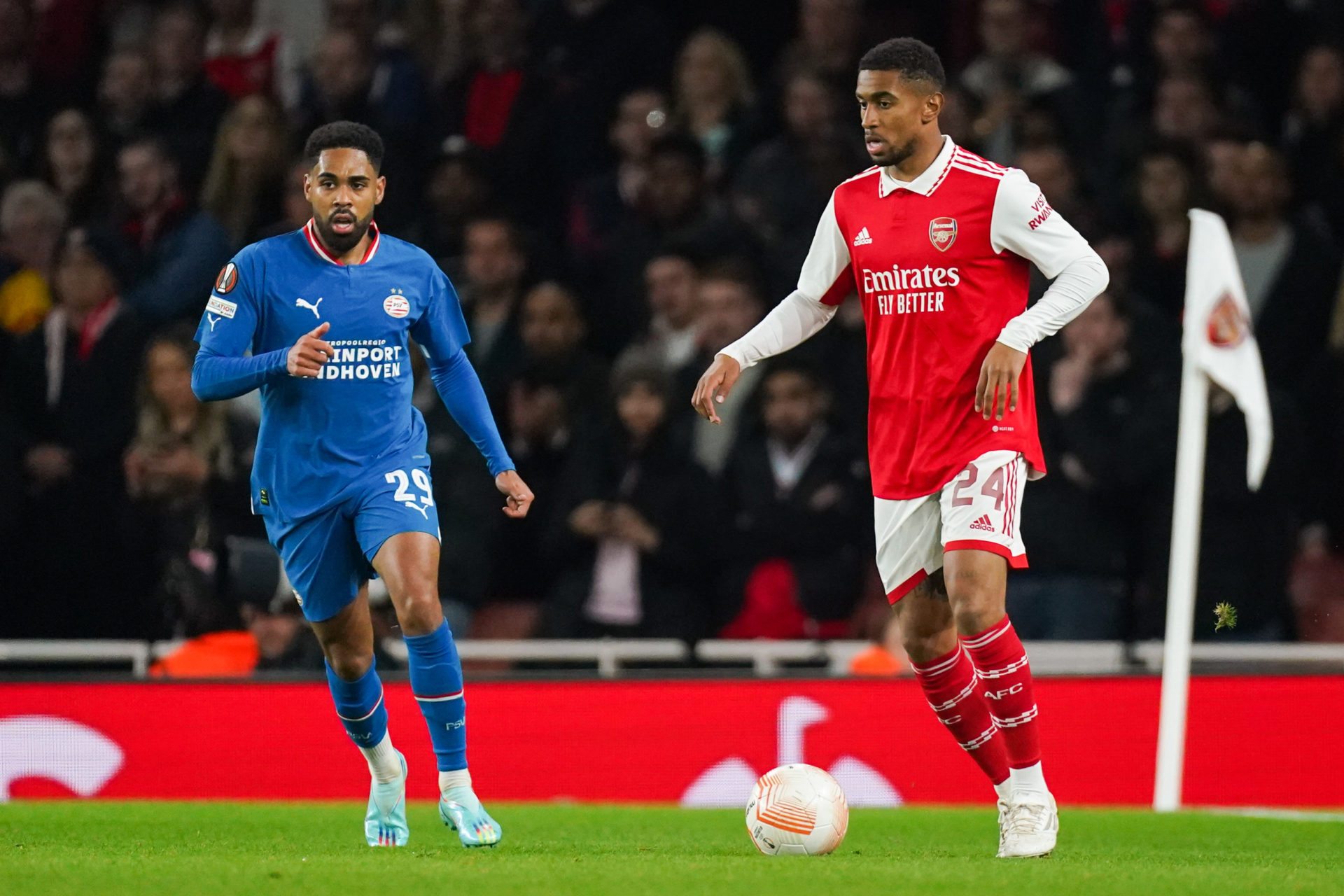 Arsenal FC v PSV Eindhoven: Group A - UEFA Europa League
