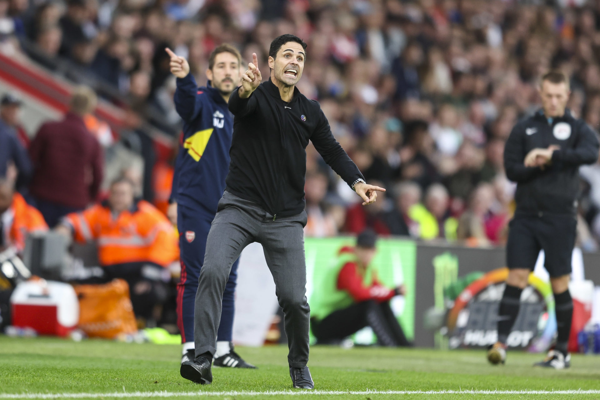 Southampton FC v Arsenal FC - Premier League