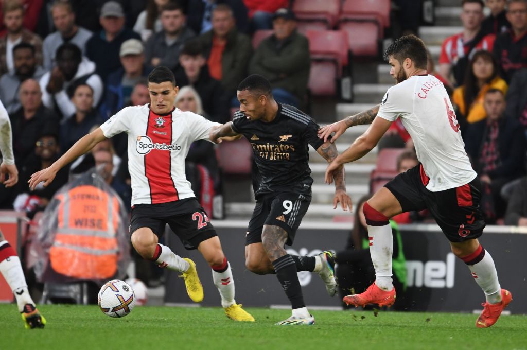 Southampton FC v Arsenal FC - Premier League
