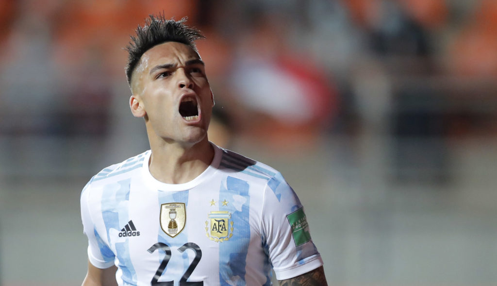 Chile v Argentina - FIFA World Cup Qatar 2022 Qualifier
