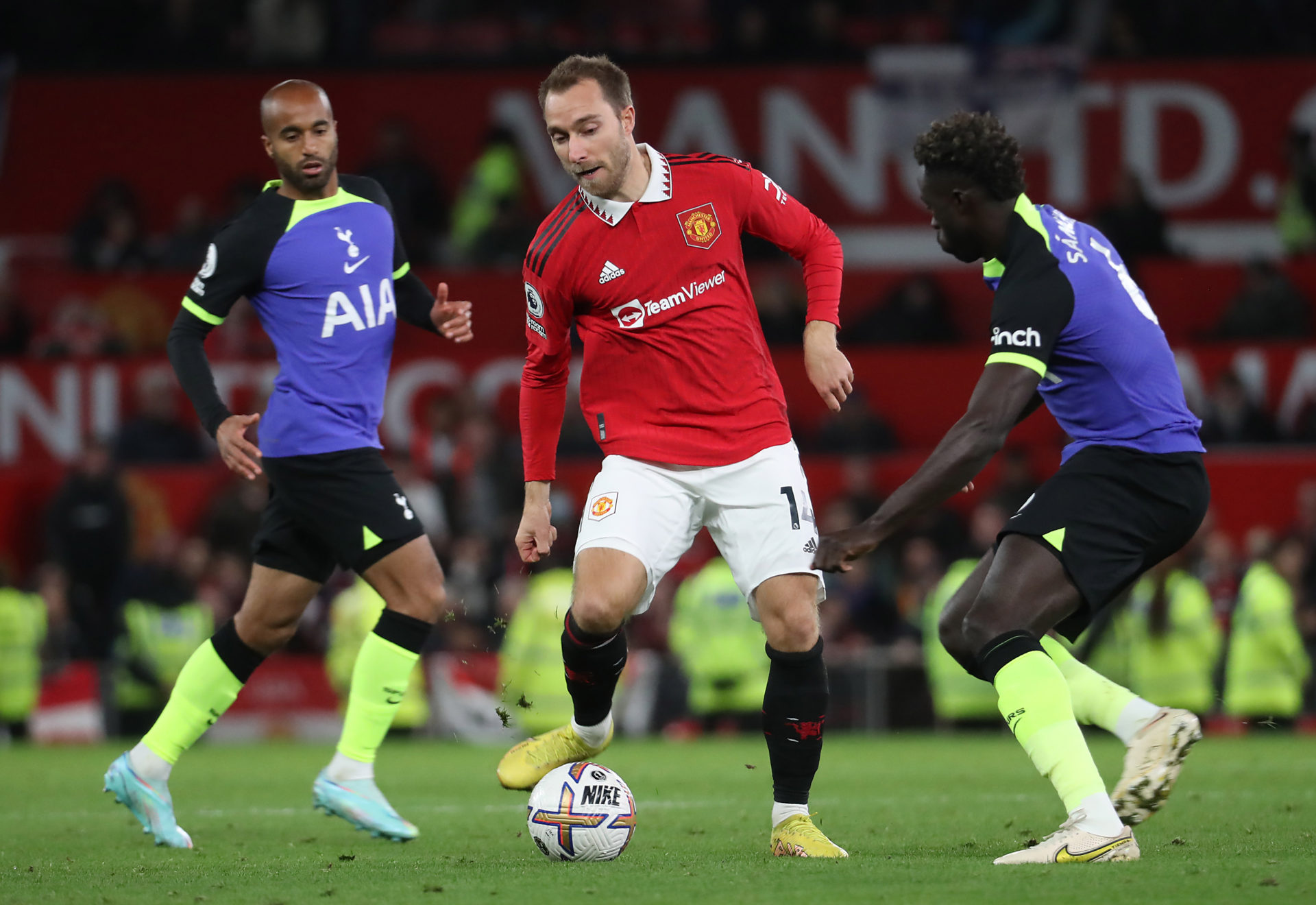 Manchester United v Tottenham Hotspur - Premier League