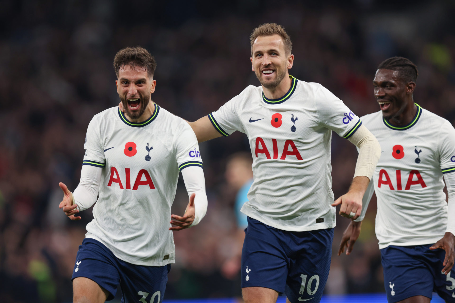 Tottenham Hotspur v Leeds United - Premier League