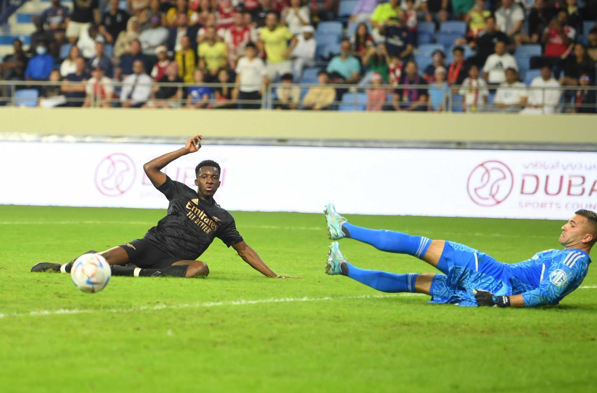 Arsenal v Olympic Lyonnnais: Dubai Super Cup
