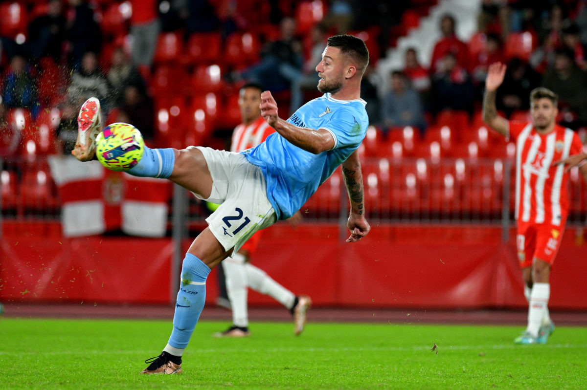 Romano reacts to reports Arsenal have held talks over Milinkovic-Savic
