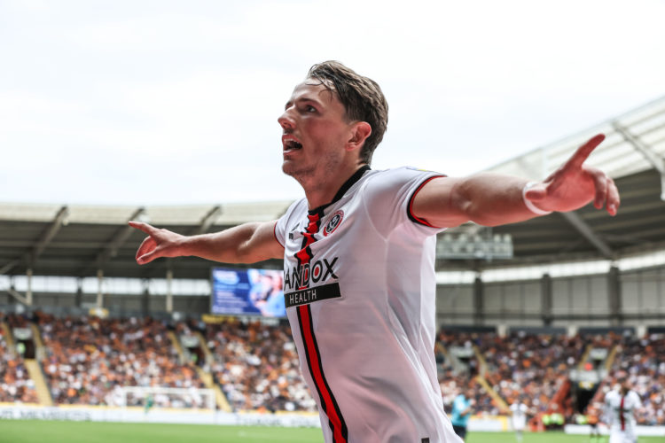 Newcastle prepared to exceed Fulham's £25m bid for Sander Berge