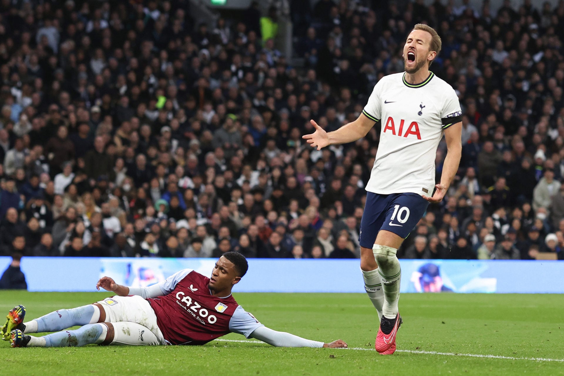 Tottenham Hotspur v Aston Villa - Premier League