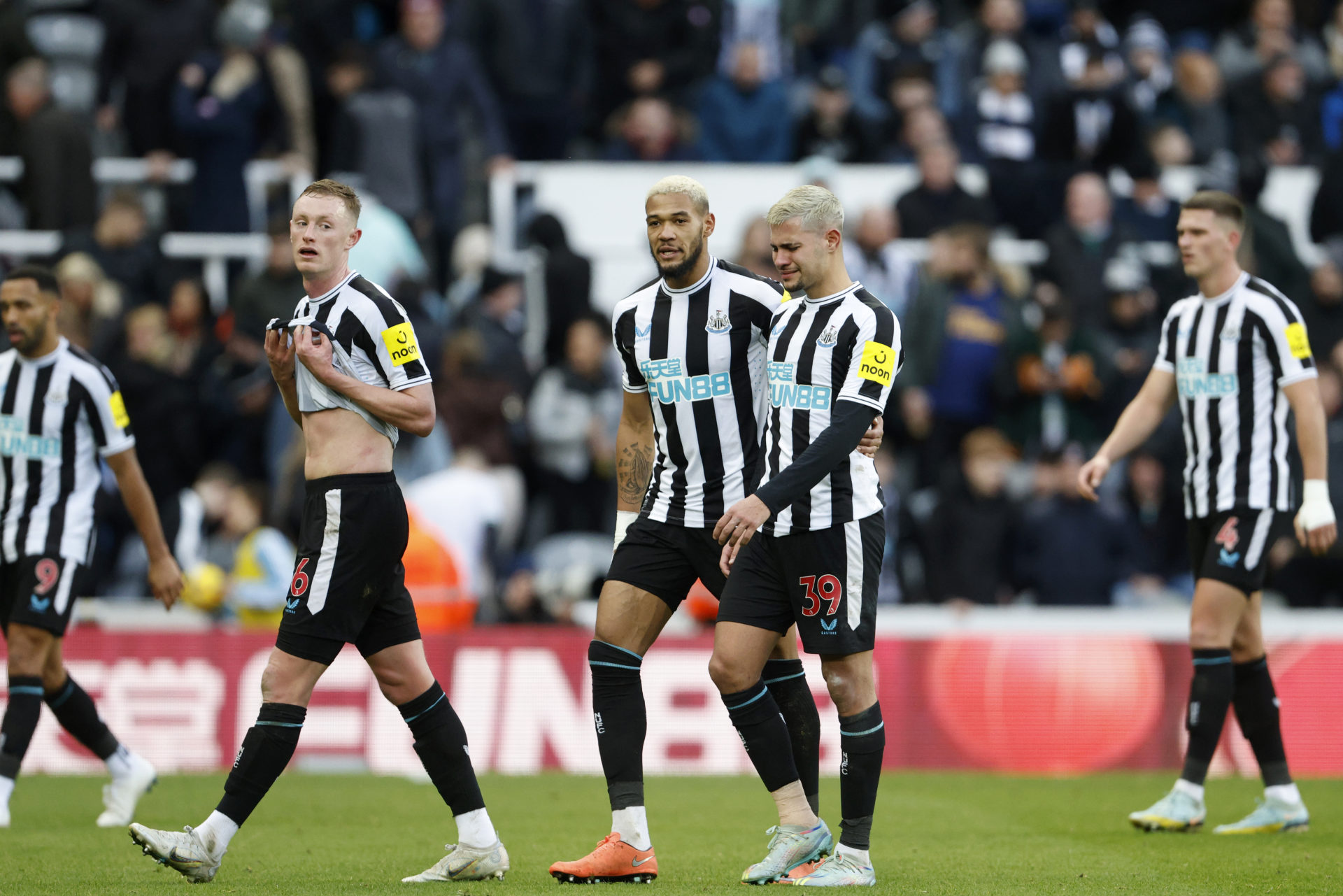 Newcastle United v Fulham FC - Premier League