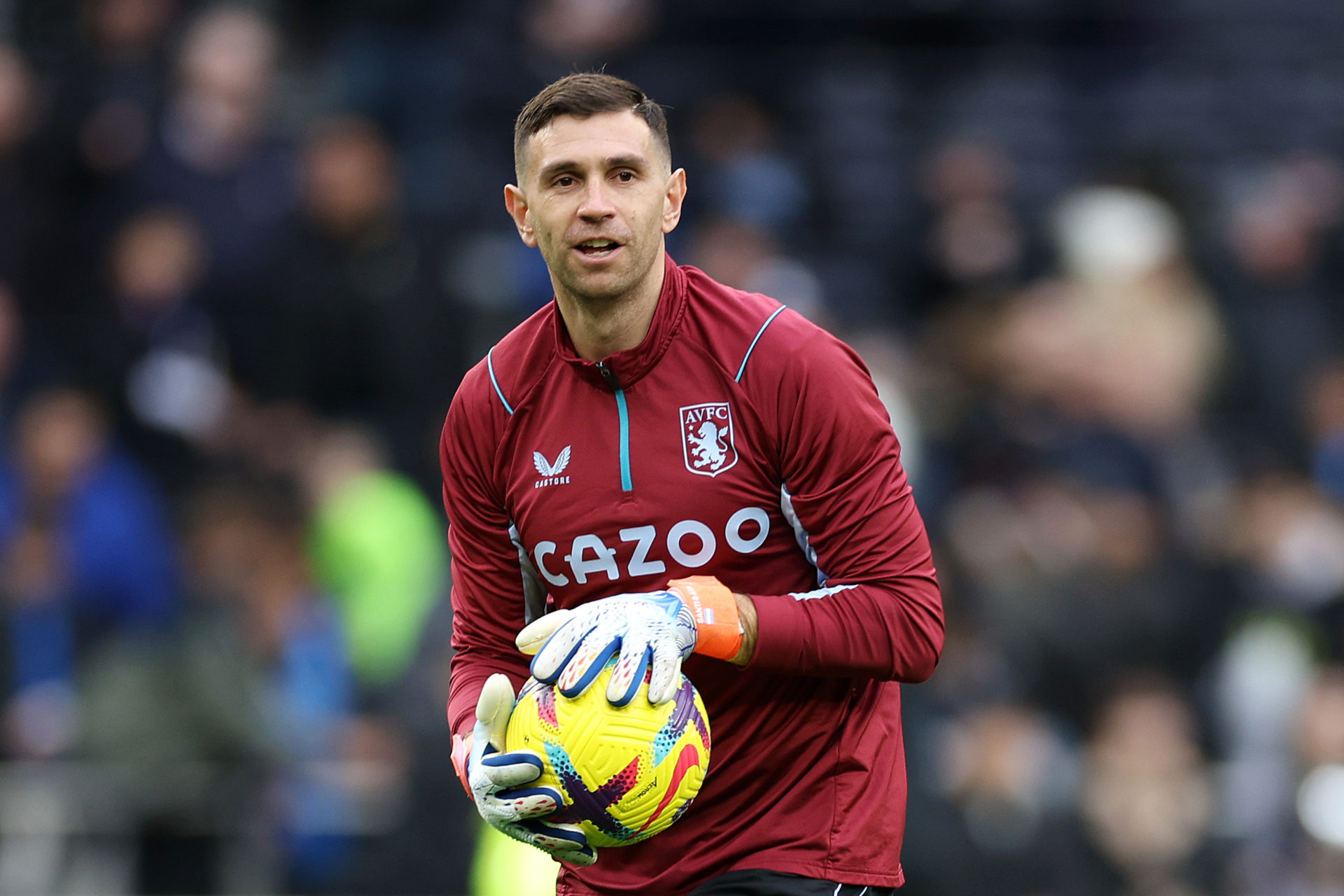 Tottenham lead Emi Martinez transfer race with ex-Arsenal keeper likely to  leave Aston Villa