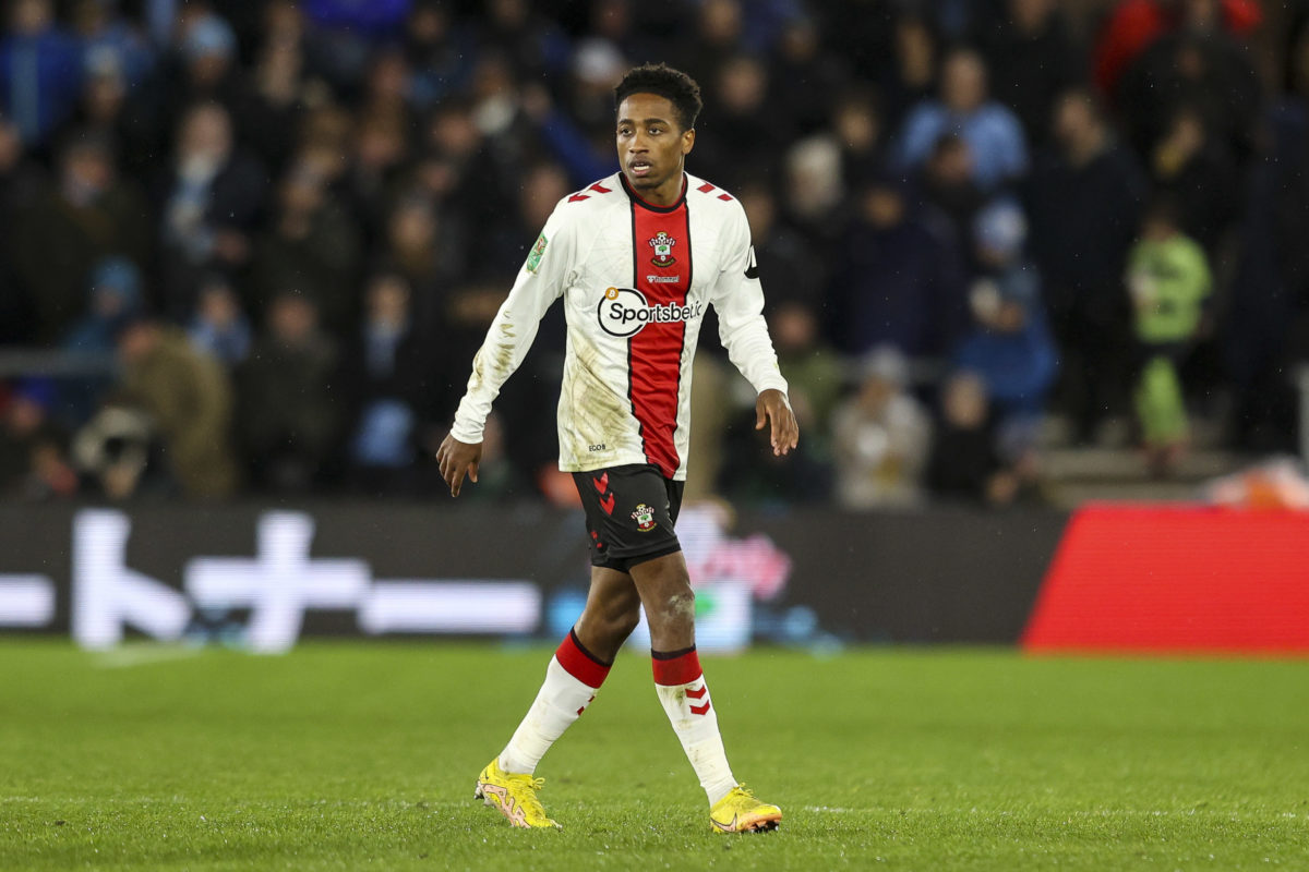 Tottenham Transfer News: Chelsea and Manchester United linked with Walker-Peters