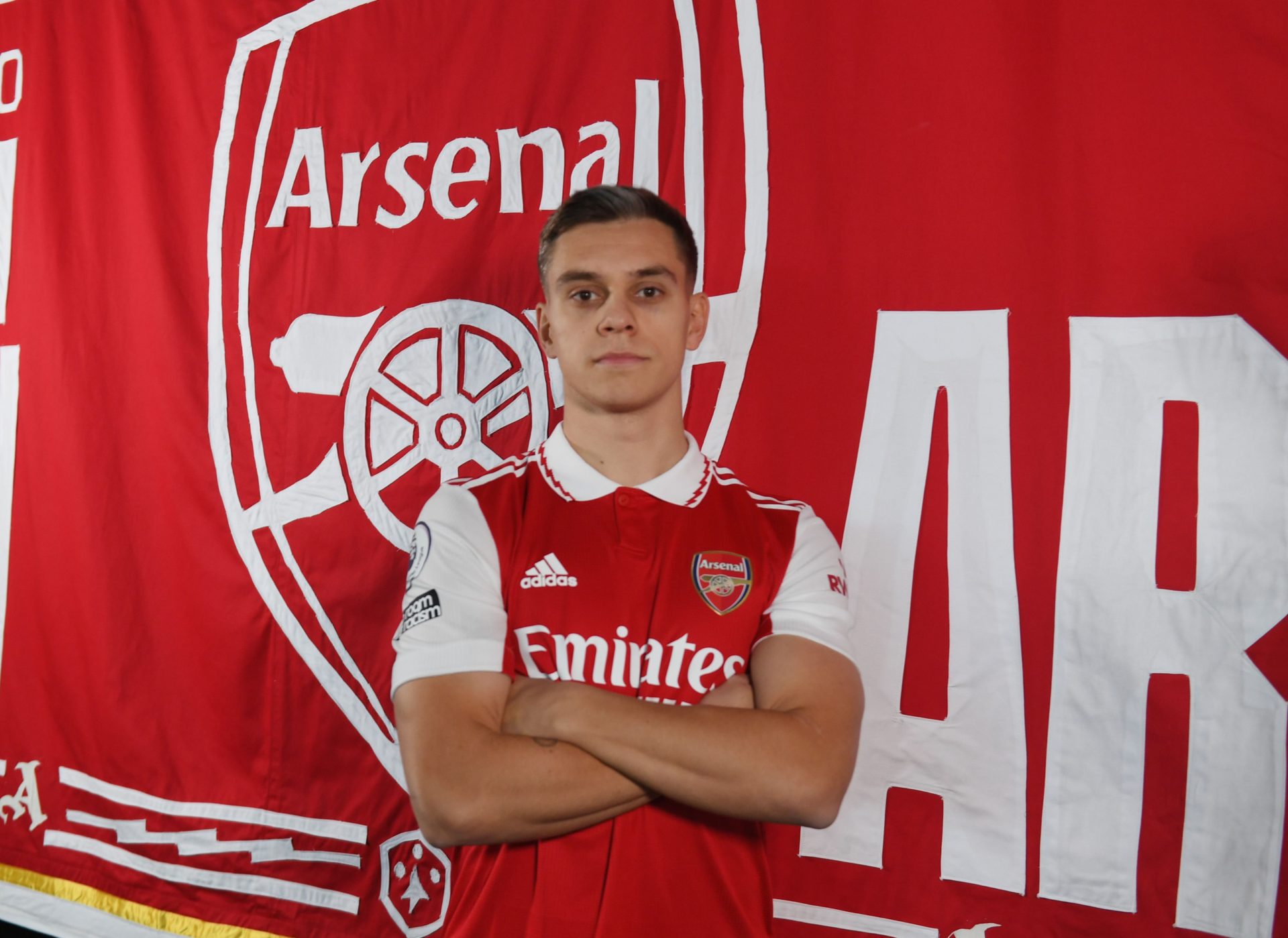 Arsenal Unveil New Signing Leandro Trossard