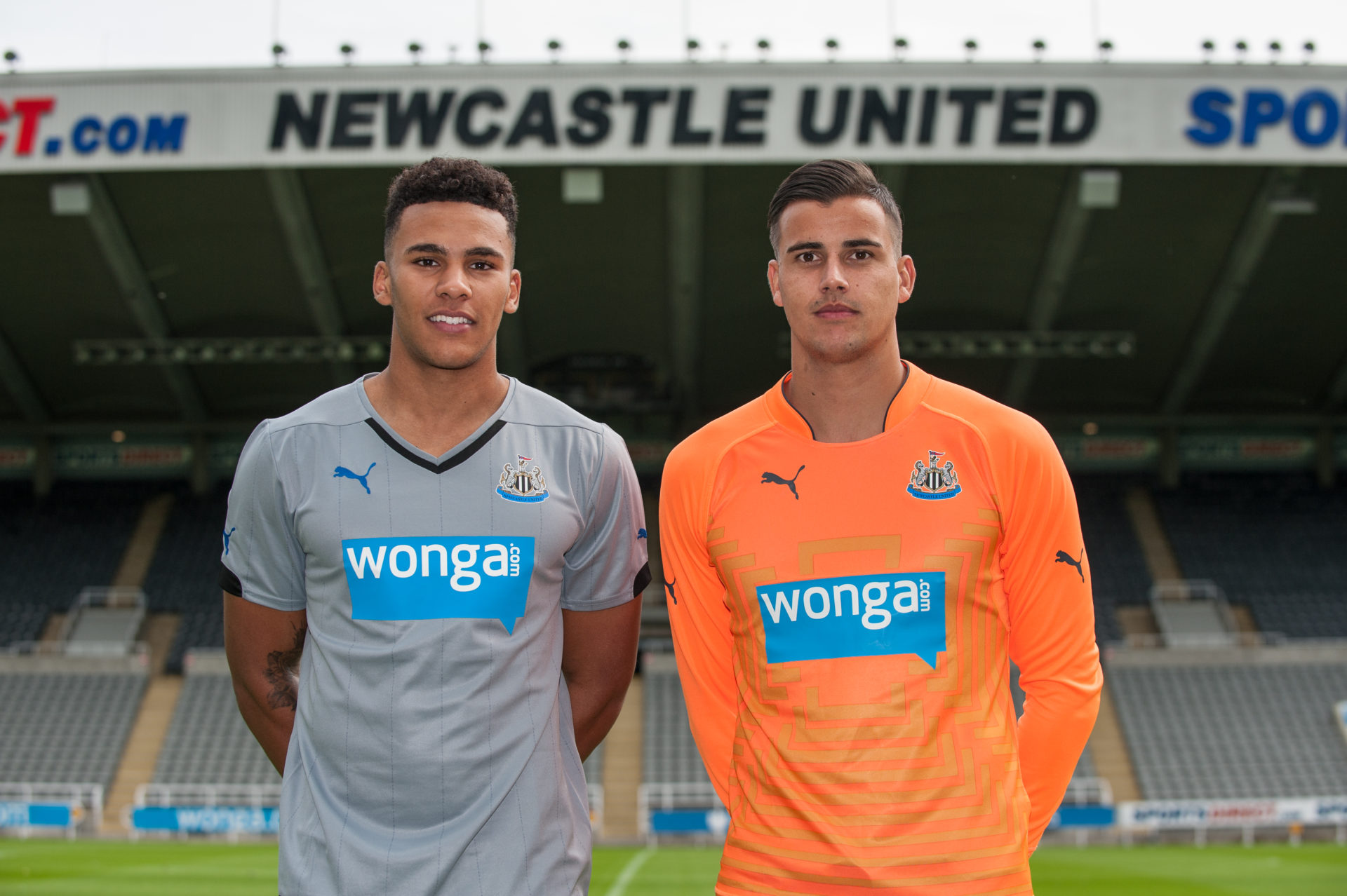 Newcastle United Unveil New Signings Karl Darlow and Jamaal Lascelles