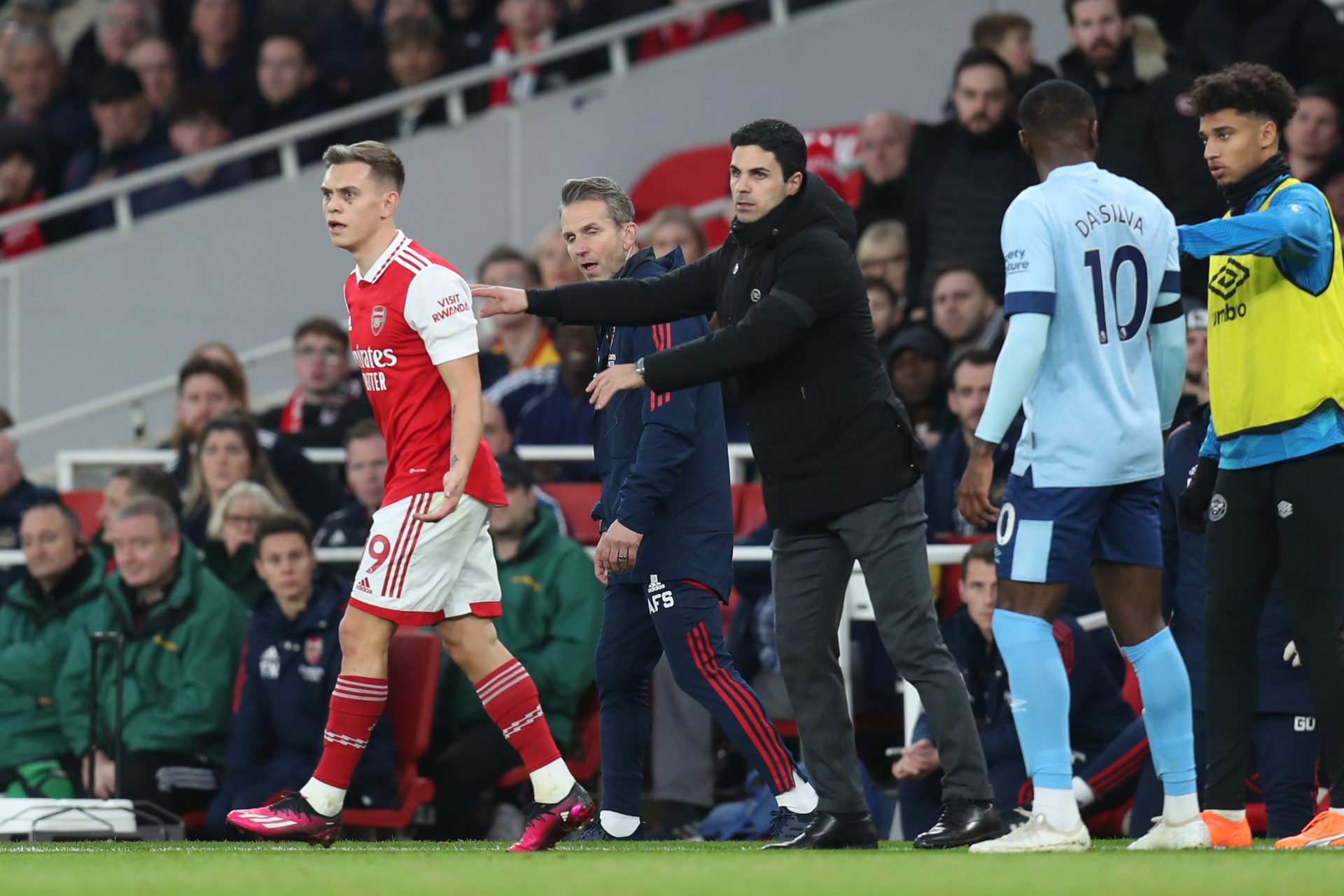 Mikel Arteta Set For Leandro Trossard Decision For Arsenal V Manchester ...