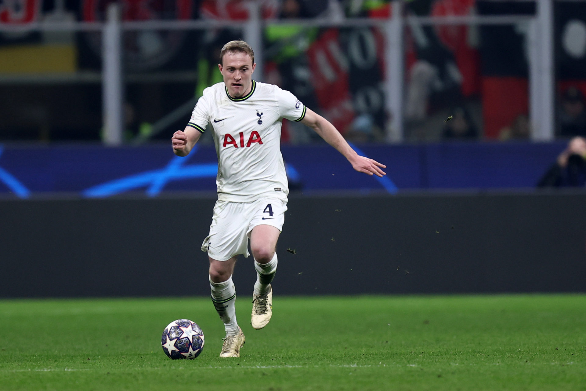 AC Milan v Tottenham Hotspur: Round of 16 Leg One - UEFA Champions League
