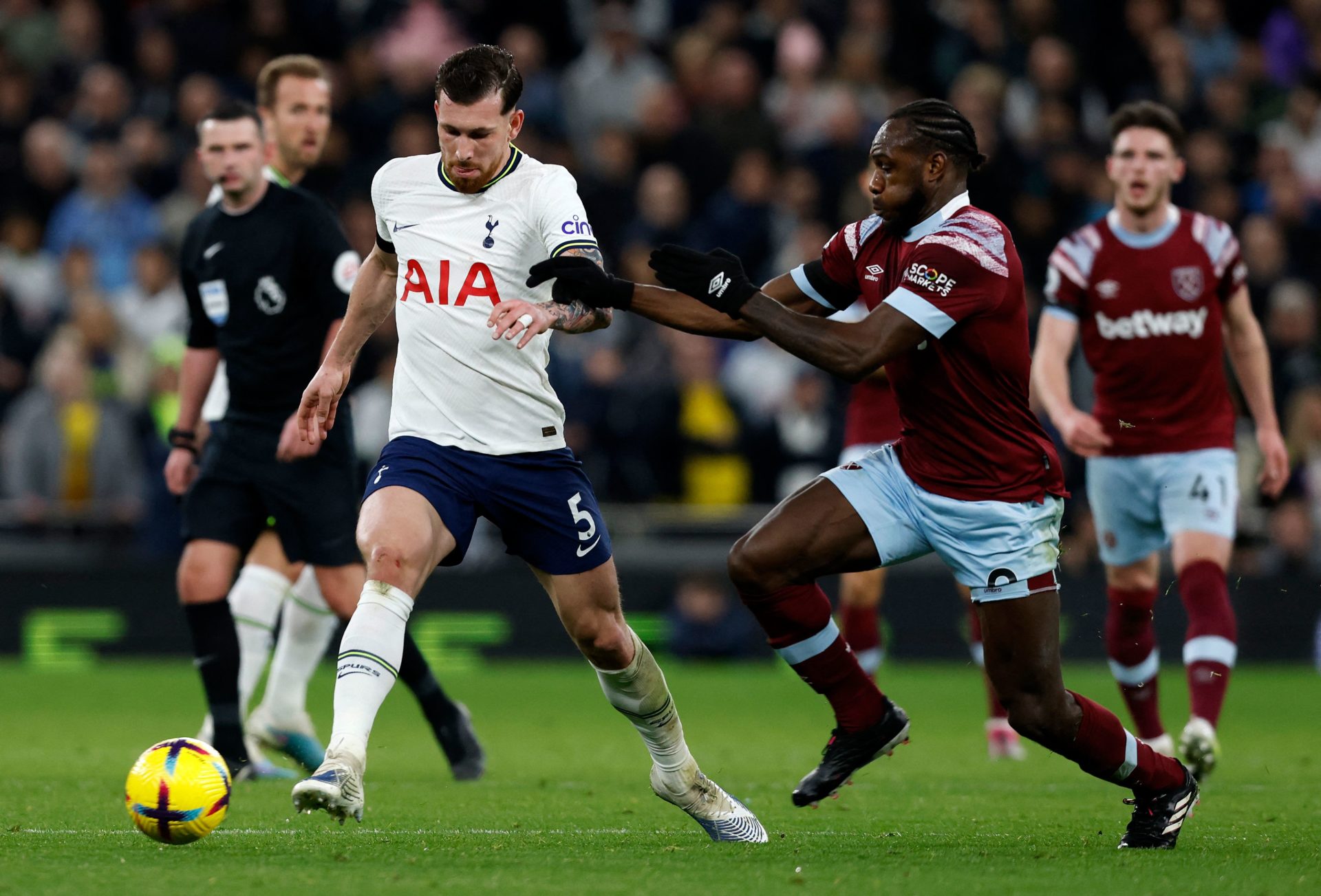 FBL-ENG-PR-TOTTENHAM-WEST HAM