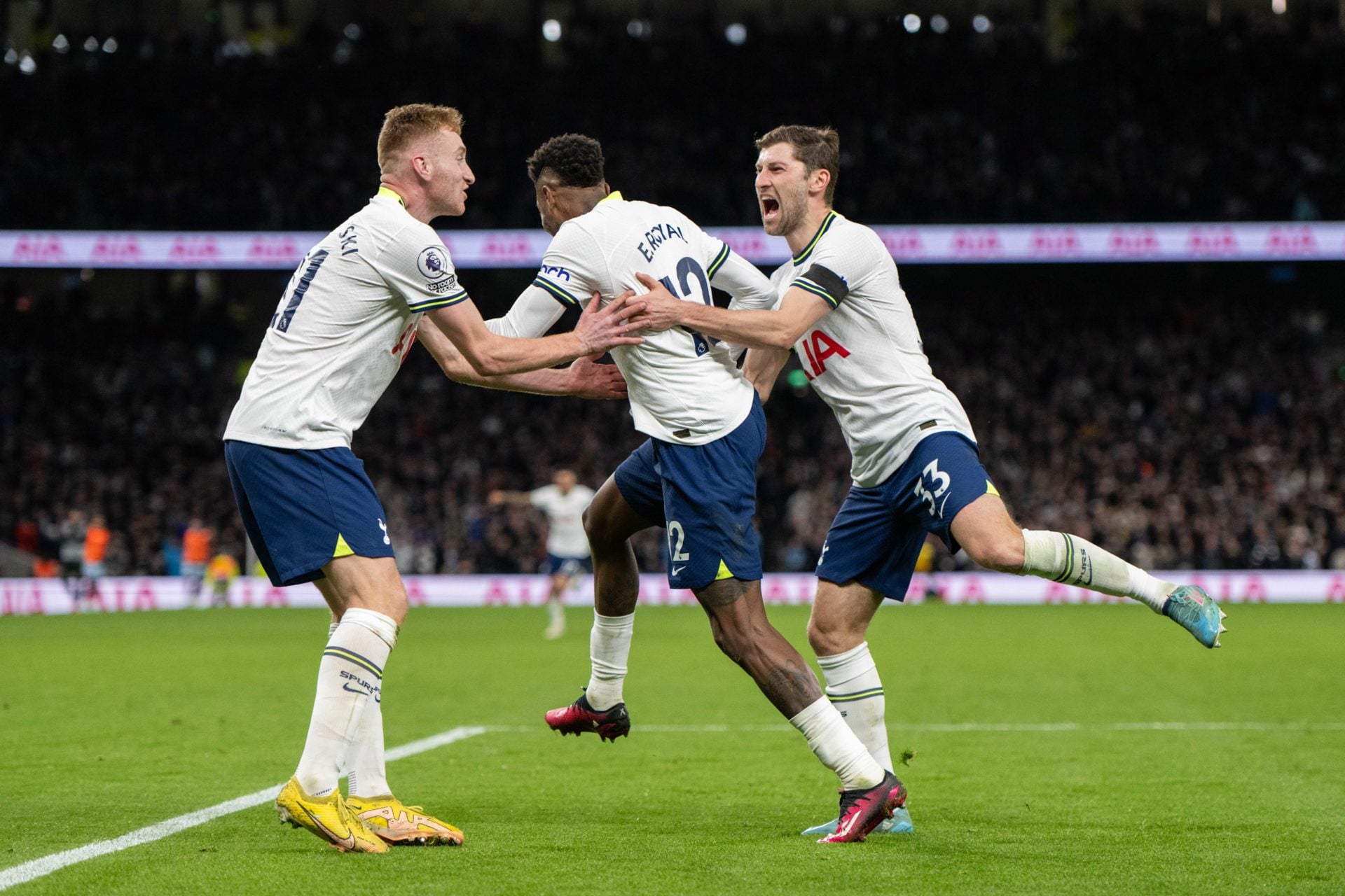Tottenham Emerson Royal
