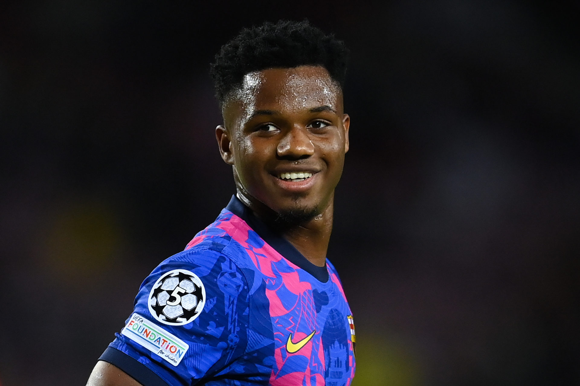 FC Barcelona v Dinamo Kiev: Group E - UEFA Champions League