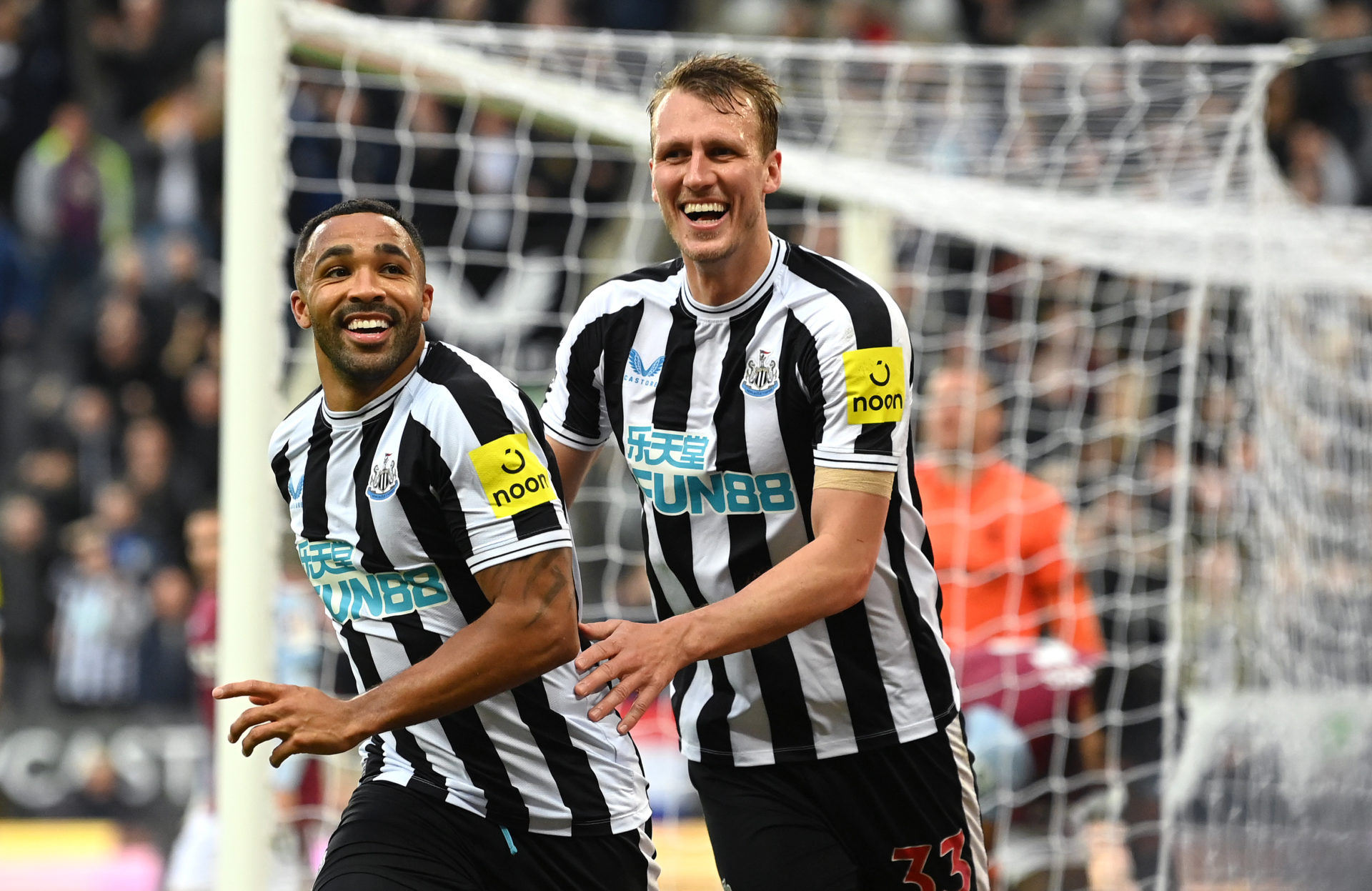 Newcastle United v Aston Villa - Premier League