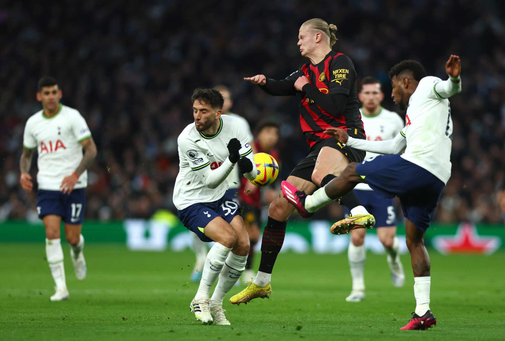 Tottenham Hotspur v Manchester City - Premier League