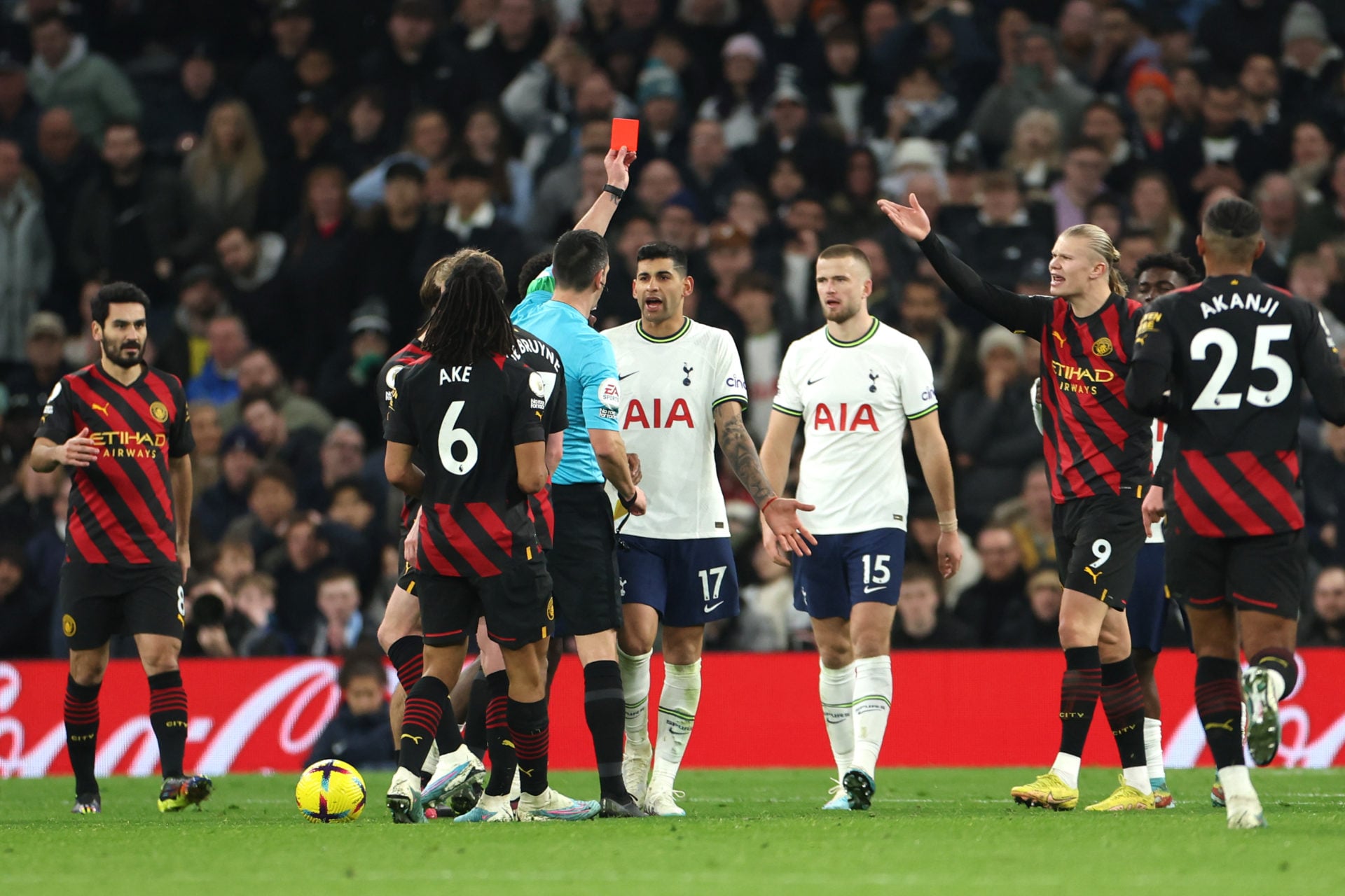 Tottenham Hotspur v Manchester City - Premier League