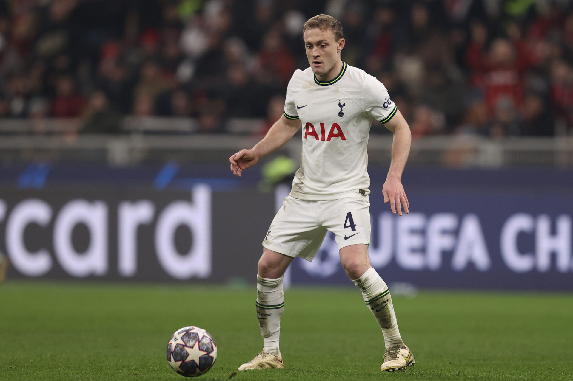 AC Milan v Tottenham Hotspur: Round of 16 Leg One - UEFA Champions League