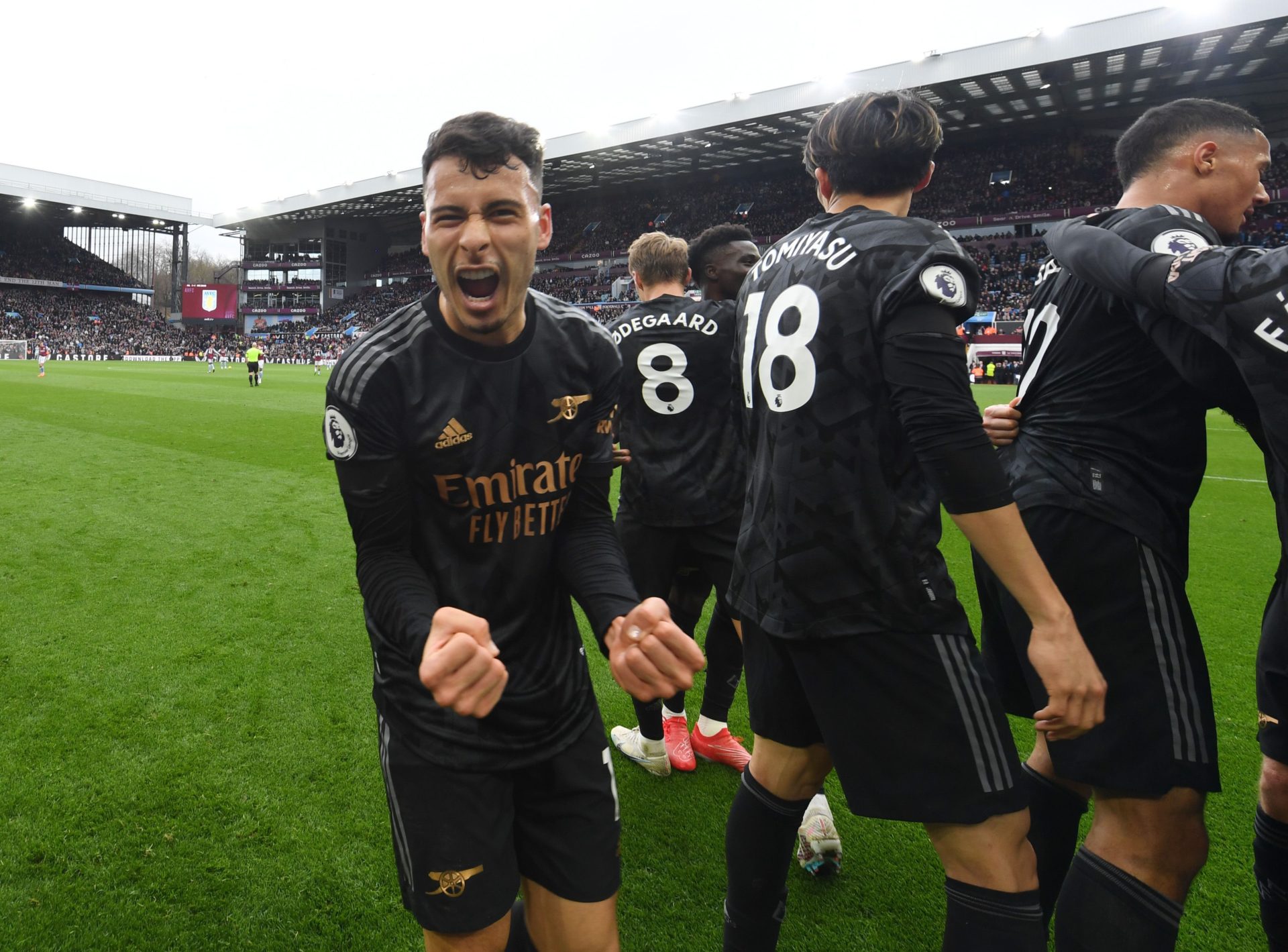 Aston Villa v Arsenal FC - Premier League