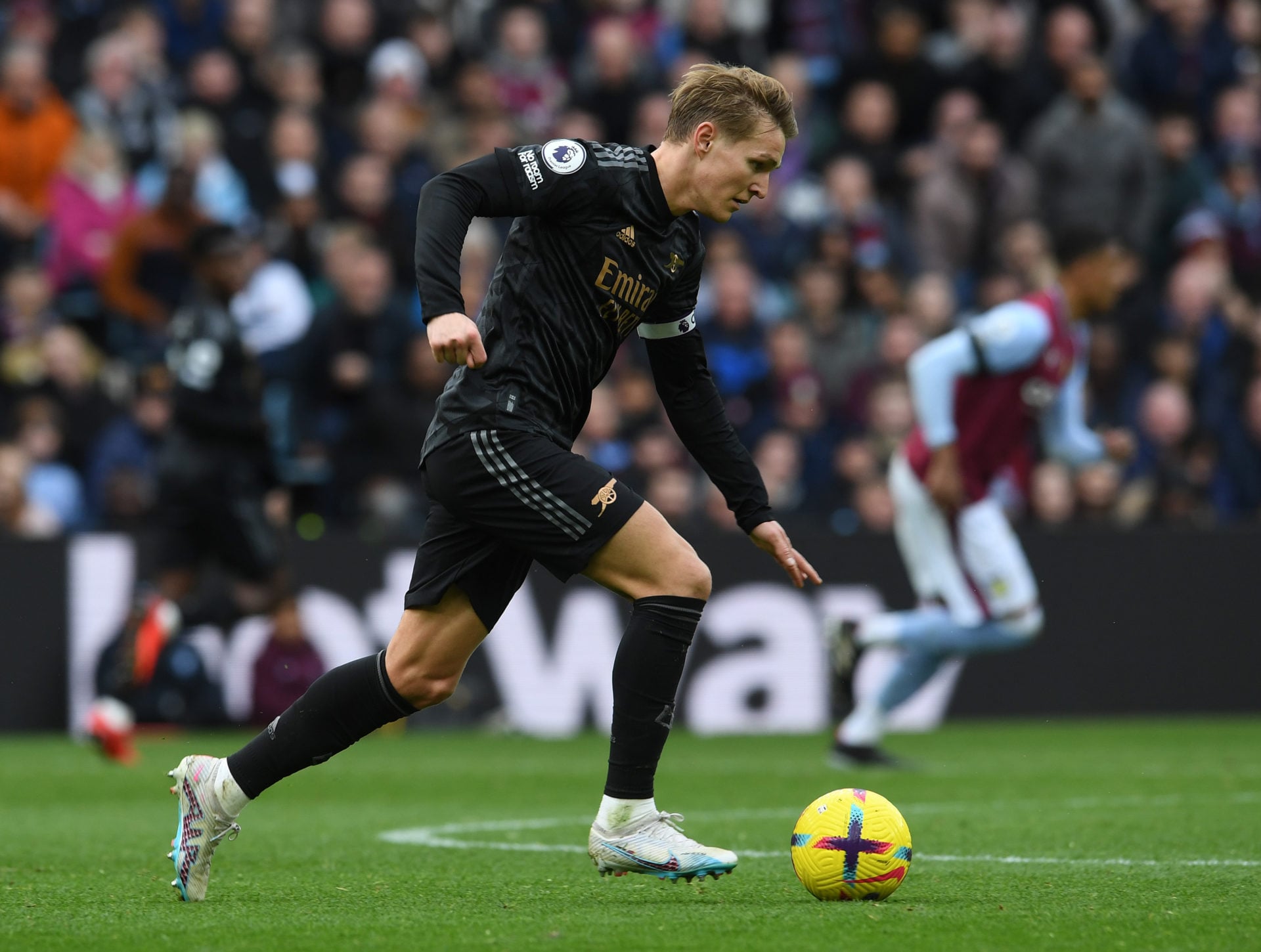 Aston Villa v Arsenal FC - Premier League