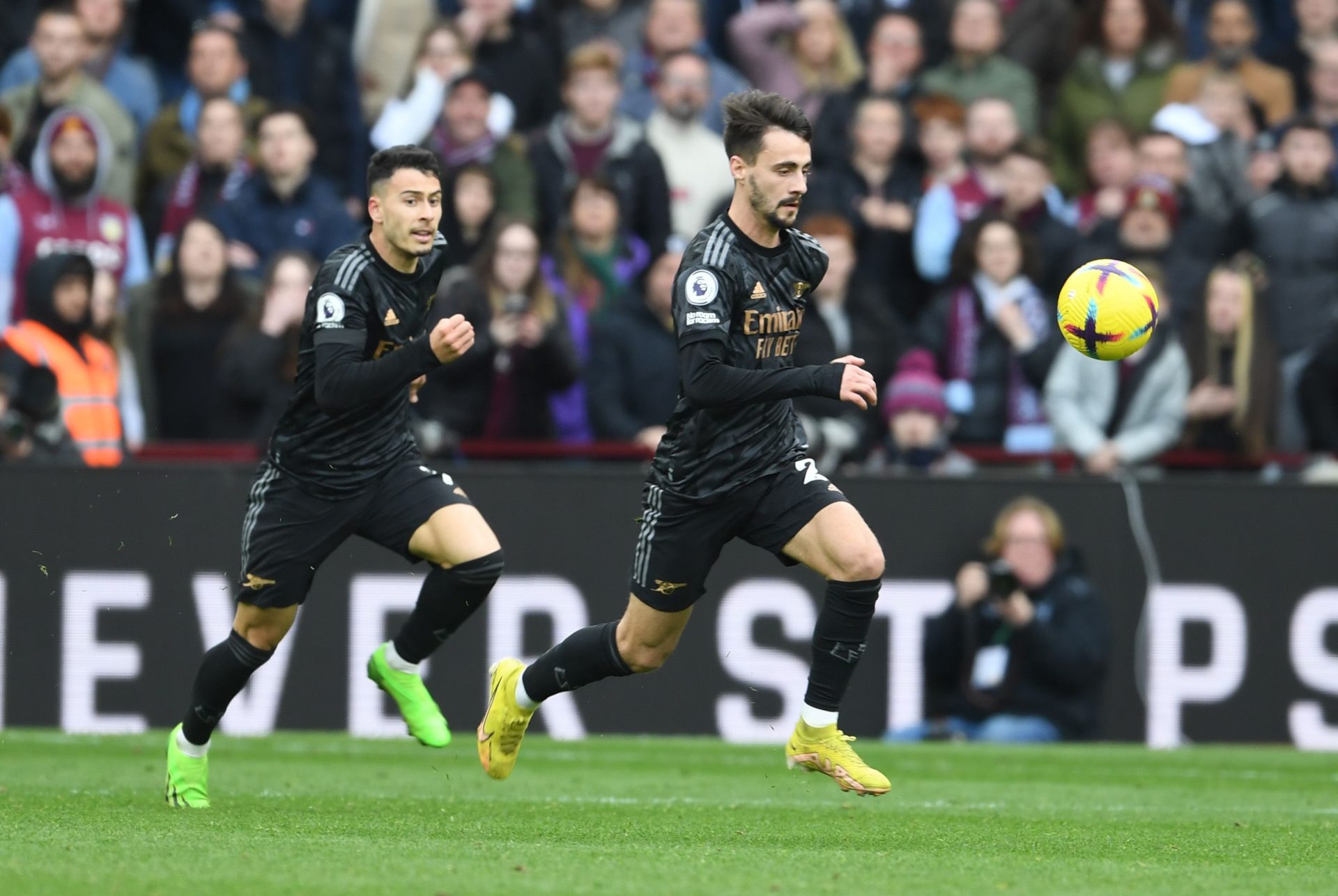 Aston Villa v Arsenal FC - Premier League
