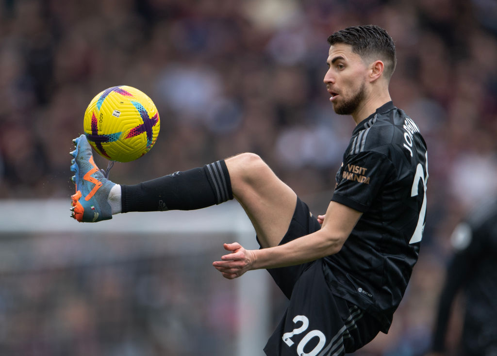 Aston Villa v Arsenal FC - Premier League