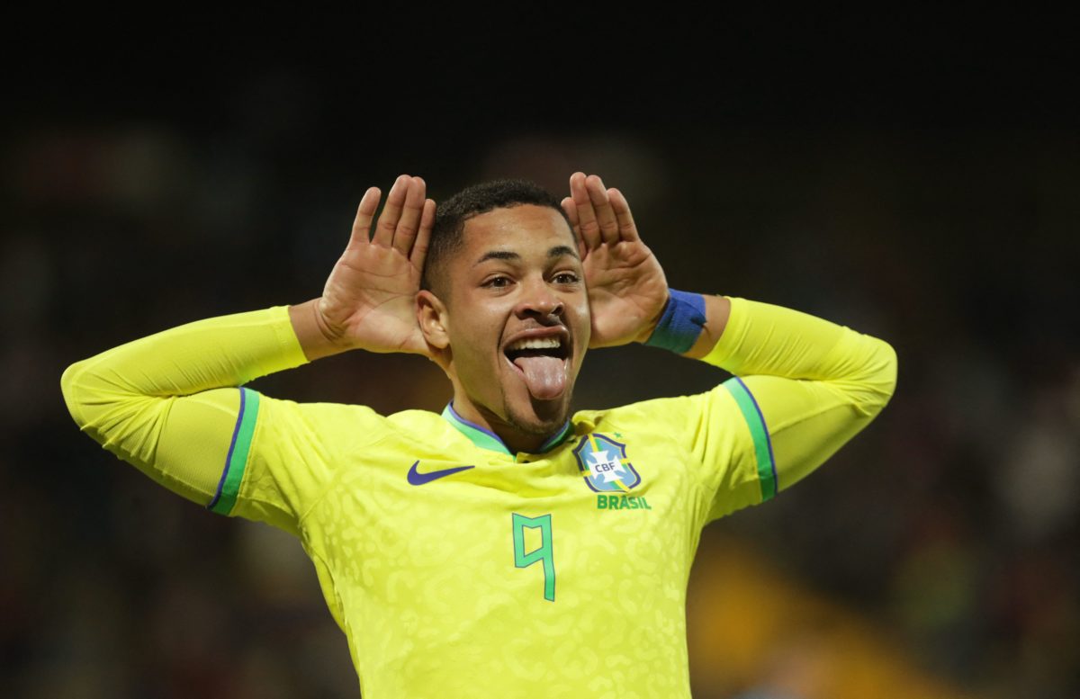 Vitor Roque snubs chance to join Arsenal, he wants Barcelona move