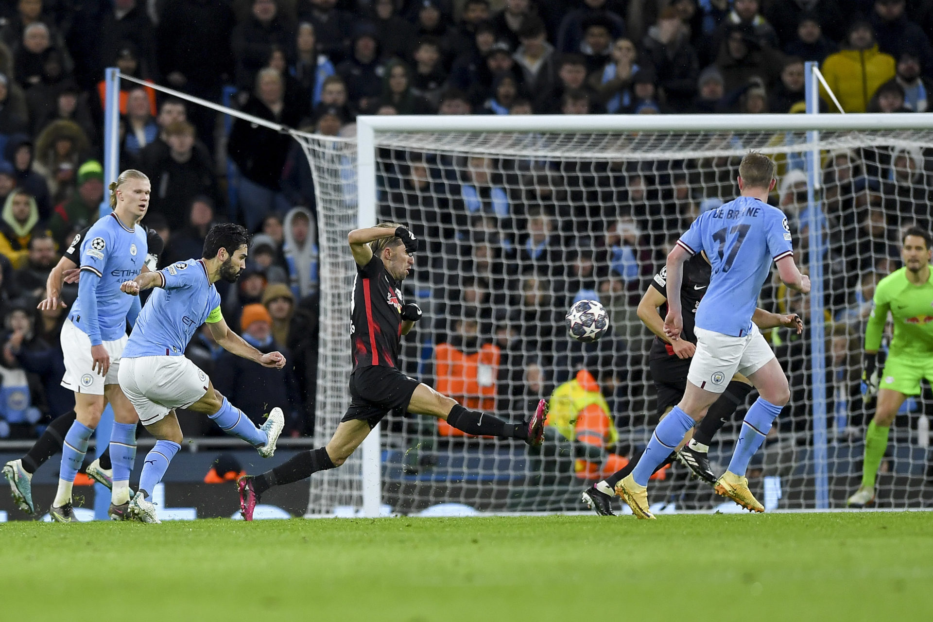 Manchester City v RB Leipzig: Round of 16 Second Leg - UEFA Champions League