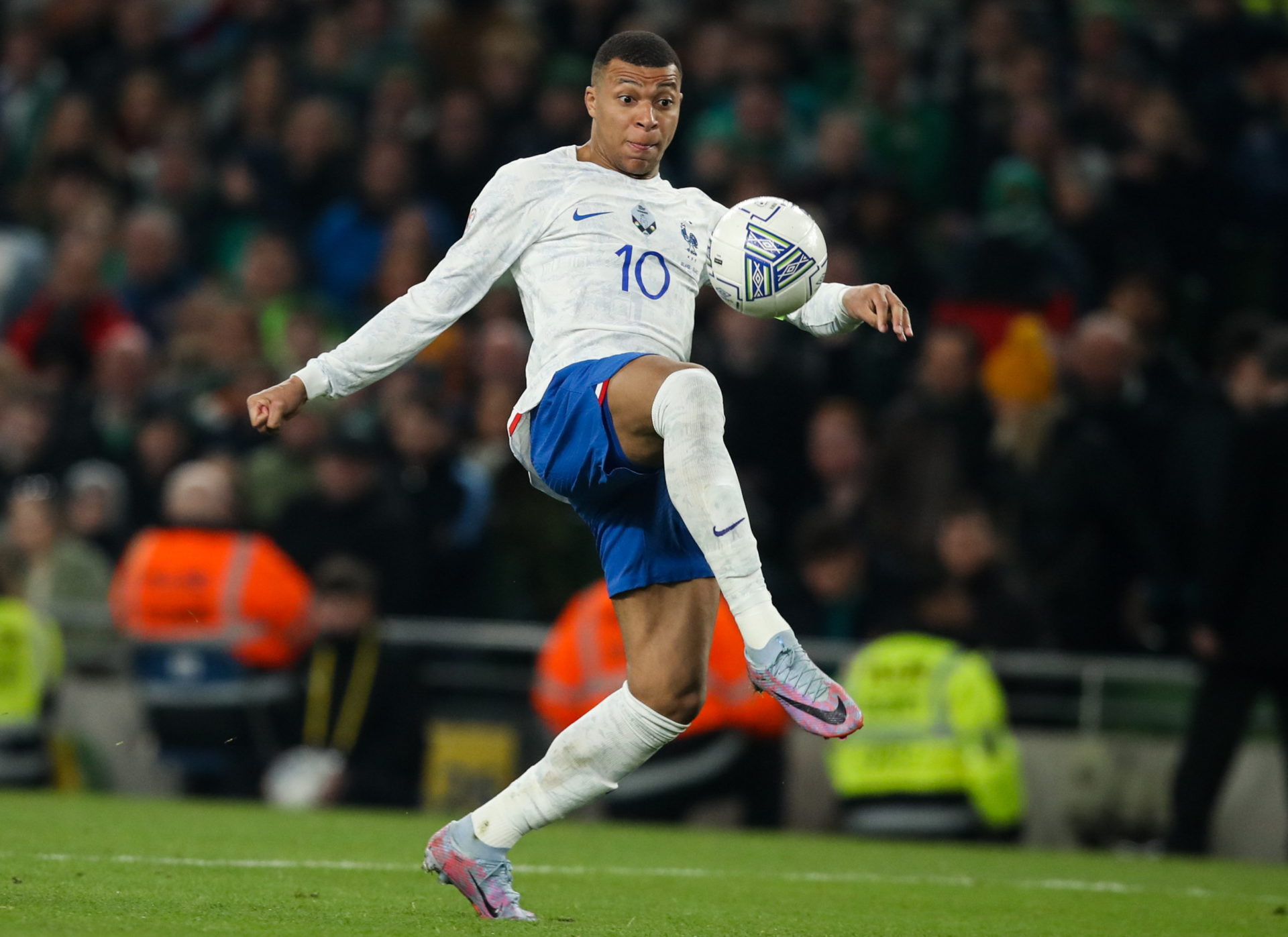 Republic of Ireland v France - UEFA EURO 2024 Championship Qualifier