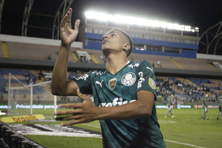 Report: Everton now weigh up move for 19-year-old Giovani, but face competition from PL rivals