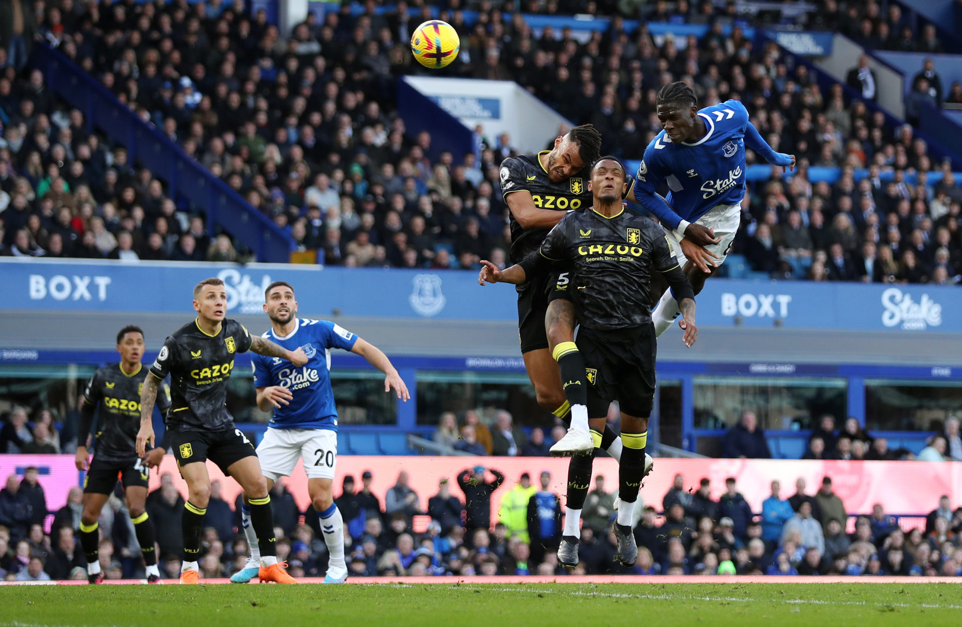 Everton FC v Aston Villa - Premier League
