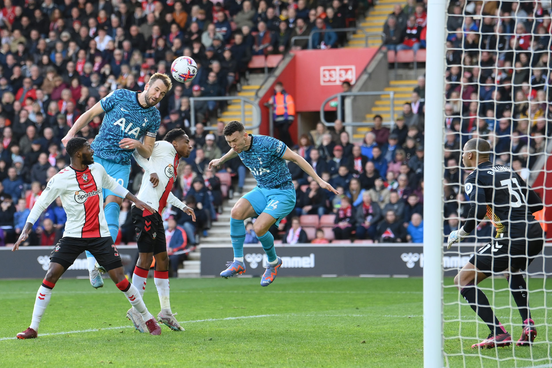 Southampton FC v Tottenham Hotspur - Premier League
